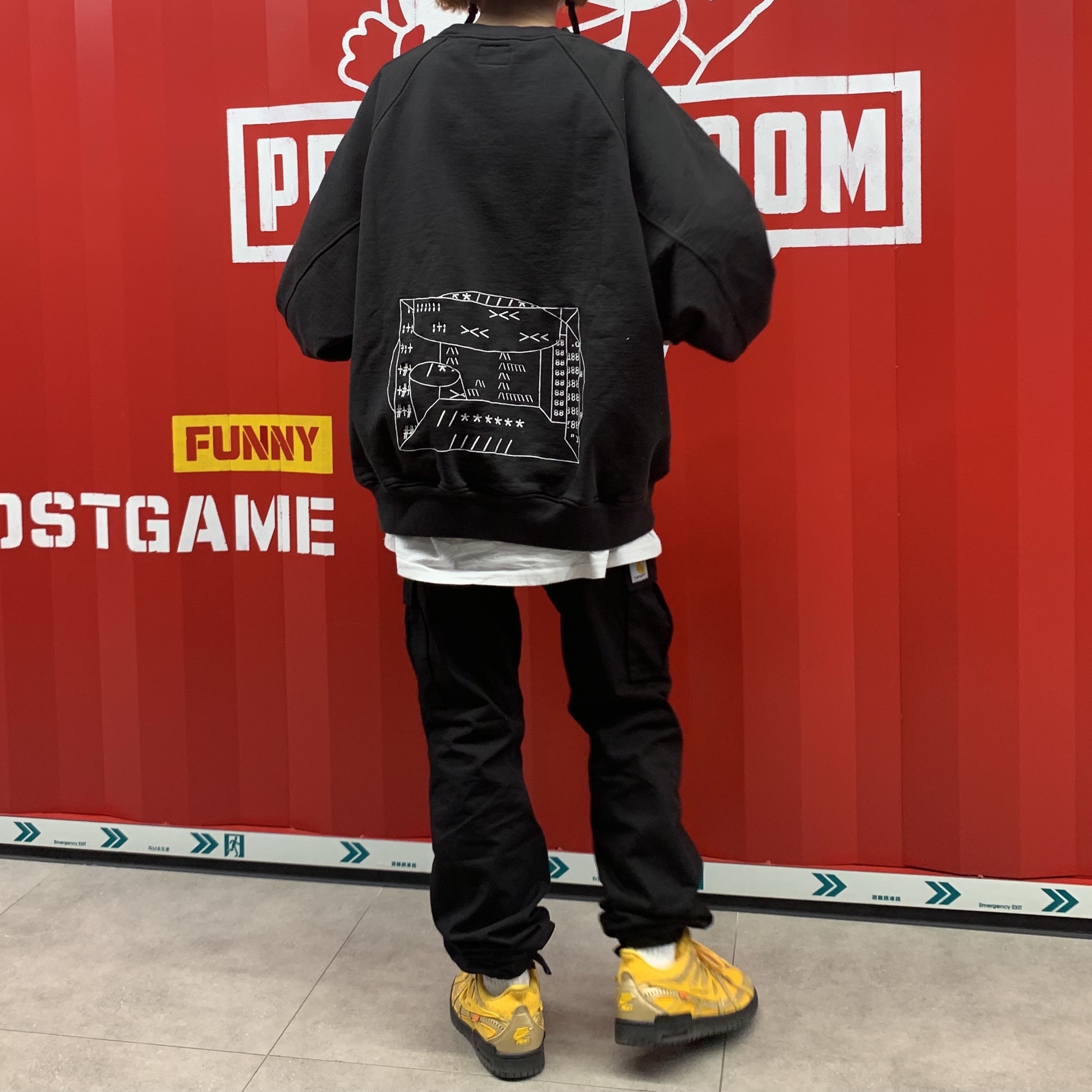 Nike x Off-White Air Rubber Dunk University Gold 착용 스타일 - 2