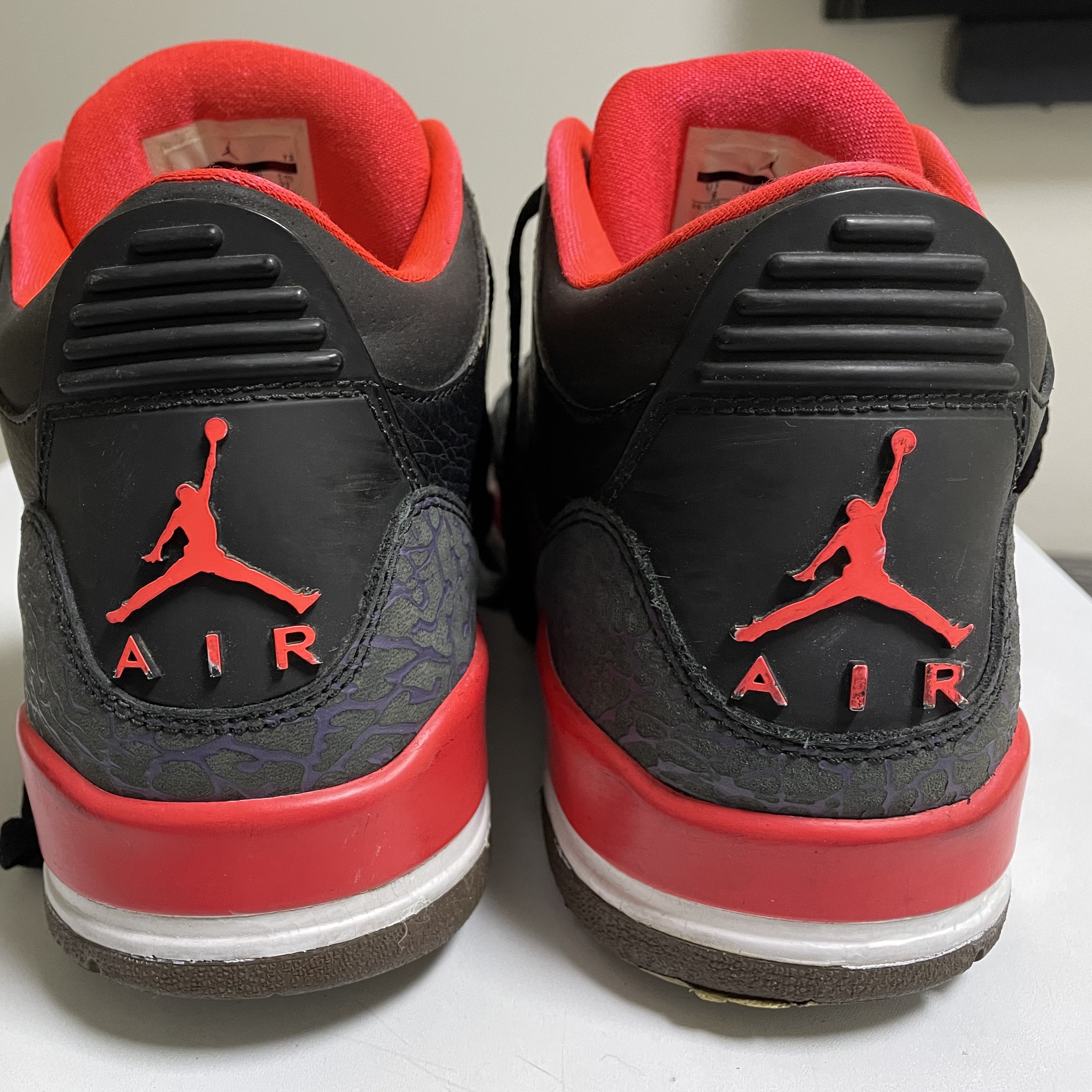Jordan 3 Retro Crimson 착용 스타일 - 4