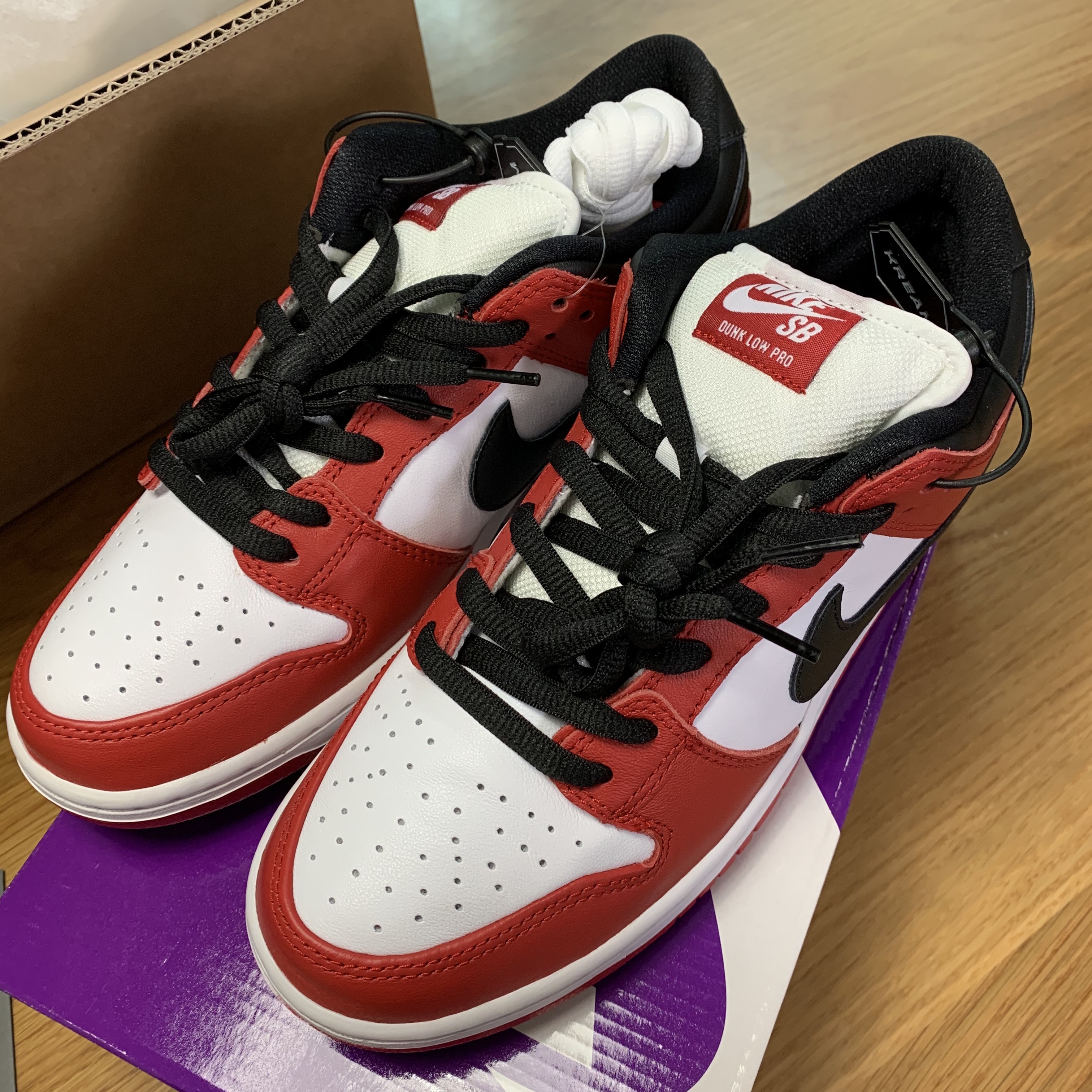 Nike SB Dunk Low Pro Chicago 착용 스타일