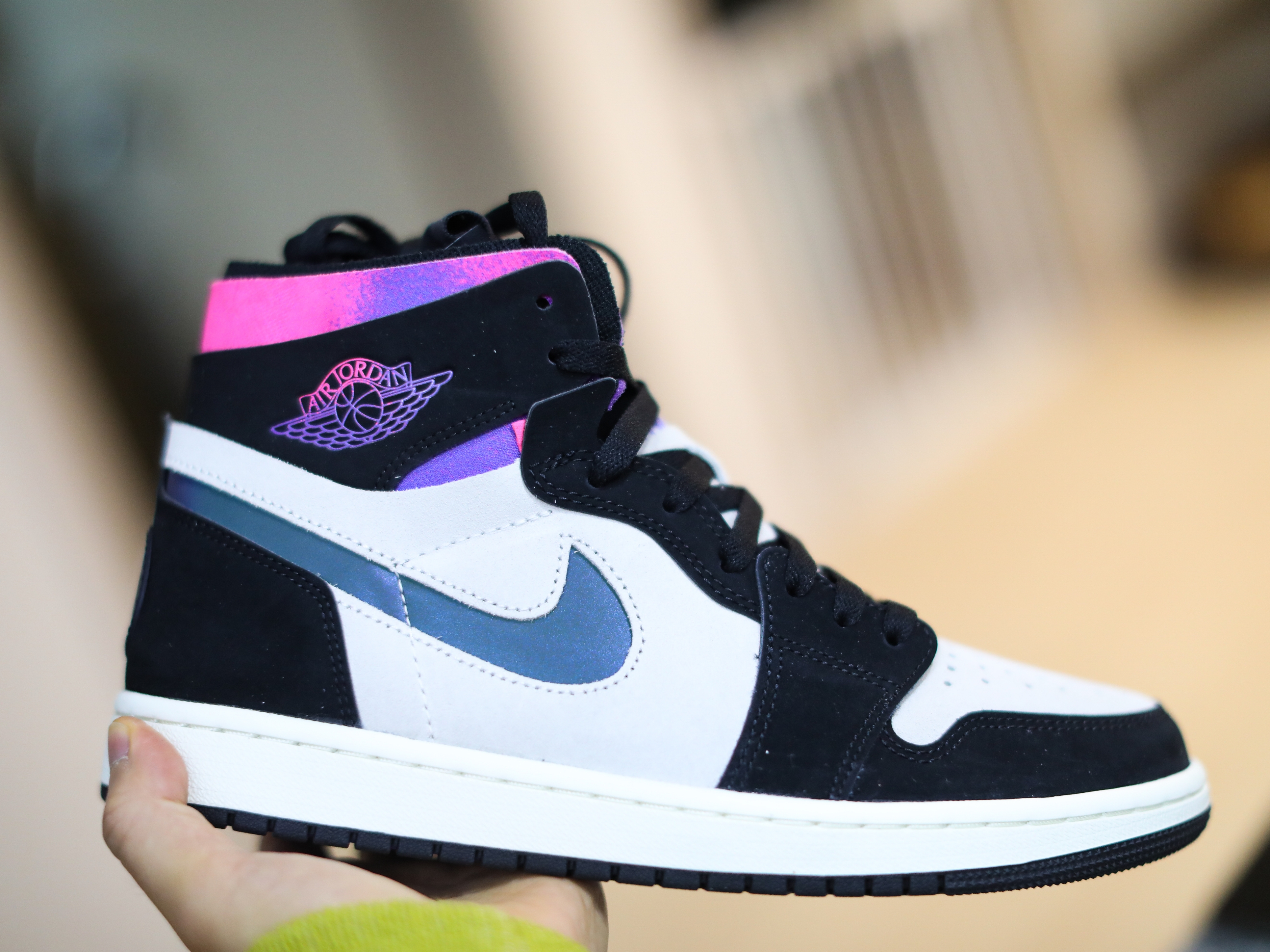 Jordan 1 x Paris Saint-Germain Zoom Air CMFT 착용 스타일 - 2