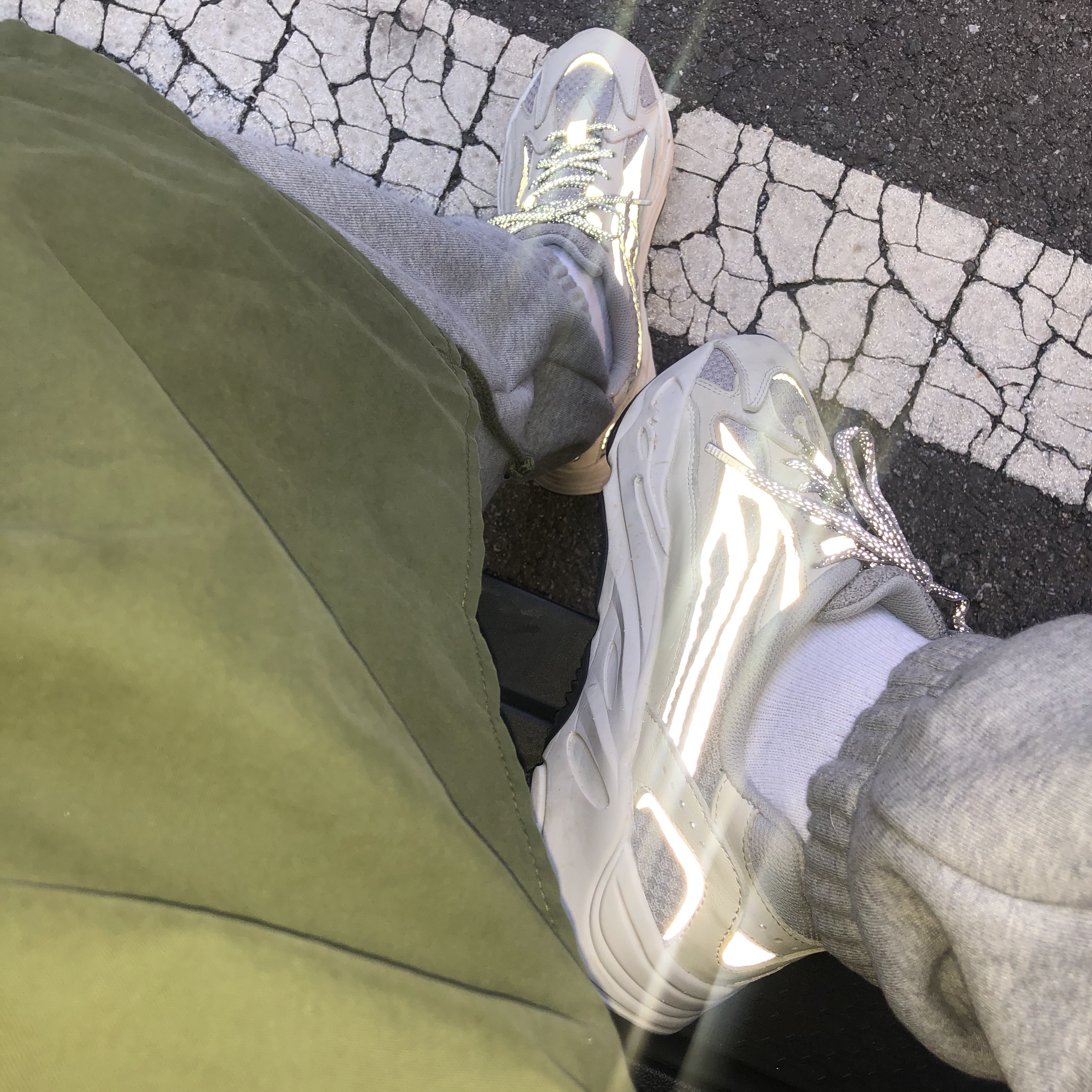 Nike x Stussy NRG ZR Fleece Pants Heather Grey - Asia, Adidas Yeezy Boost 700 V2 Static 2018 착용 스타일 - 2