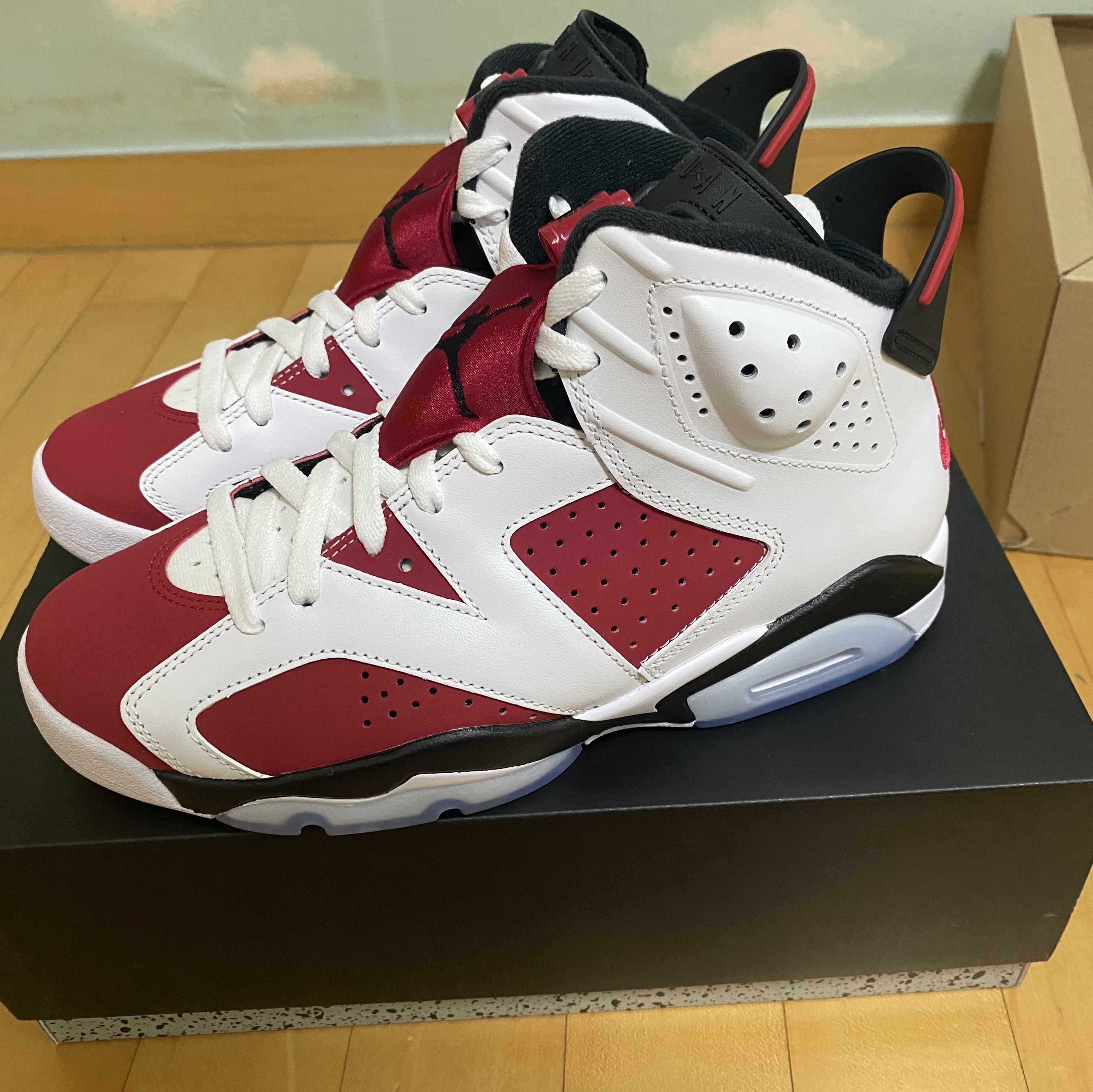 Jordan 6 Retro Carmine 2021 착용 스타일 - 3