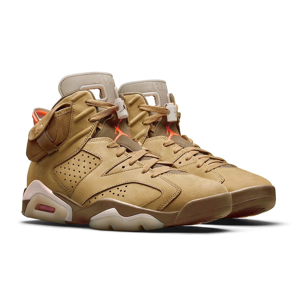 Jordan 6 x Travis Scott Retro Olive 착용 스타일 - 2
