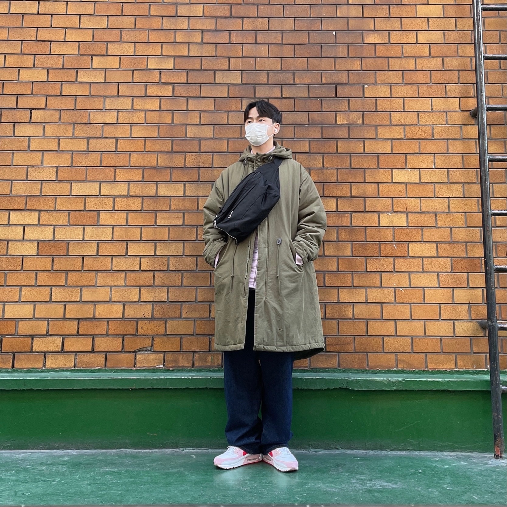 (W) Nike Air Max 90 QS Valentine's Day 착용 스타일