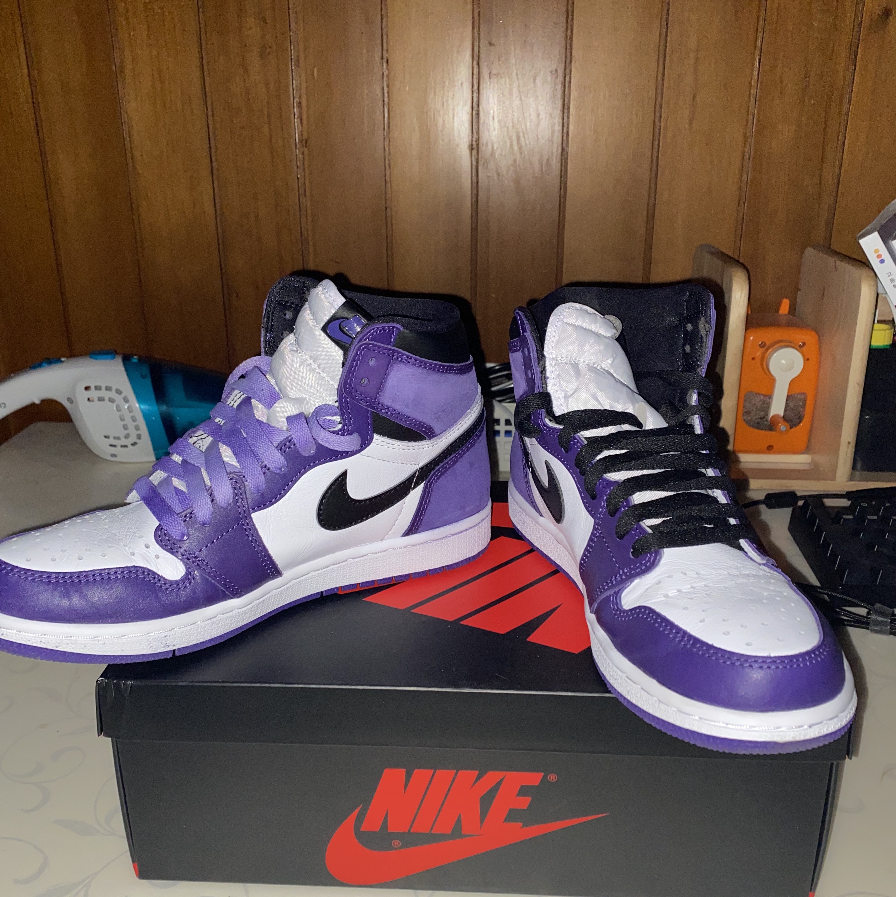 Jordan 1 Retro High OG Court Purple 2020 착용 스타일 - 3