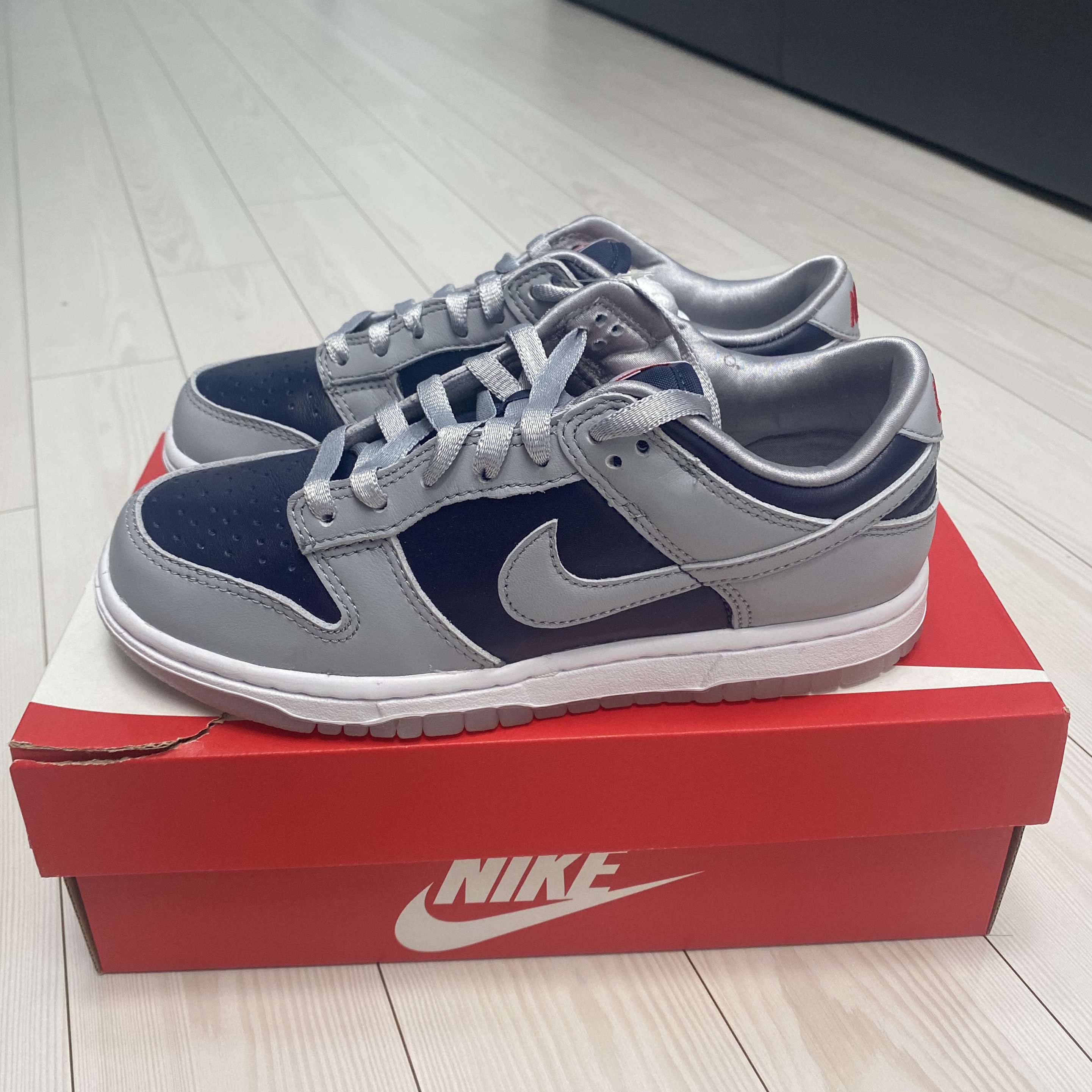 (W) Nike Dunk Low SP College Navy 착용 스타일 - 2