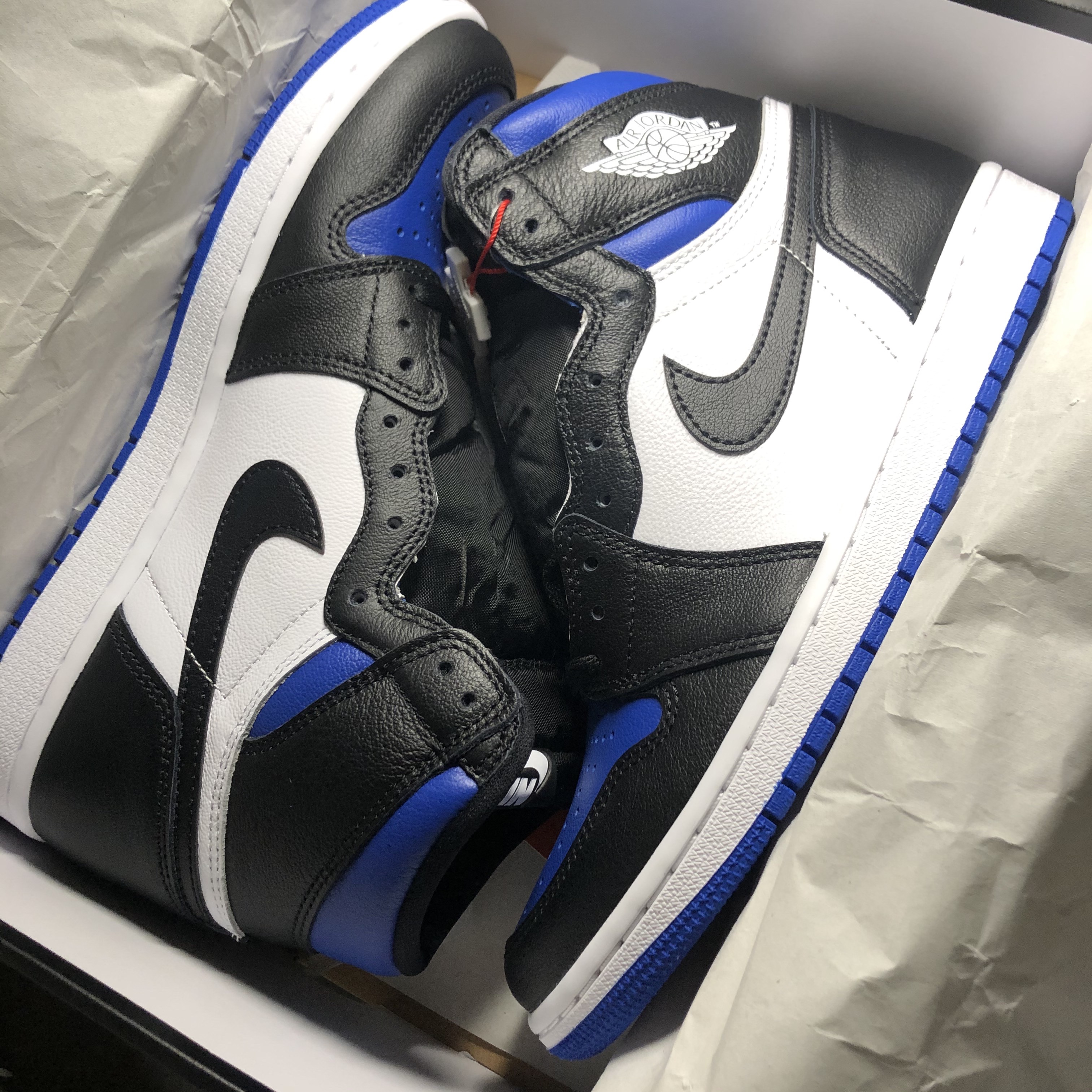 Jordan 1 Retro High OG Royal Toe 착용 스타일