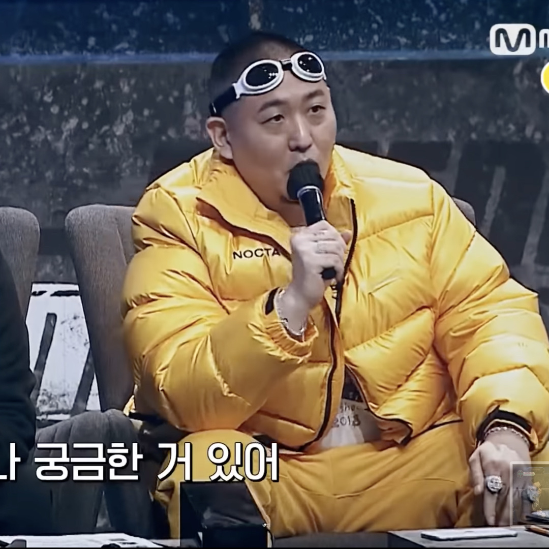 Nike x Drake Nocta Puffer Jacket University Gold - Asia, Nike x Drake Nocta Fleece Pants University Gold - Asia 착용 스타일 - 3