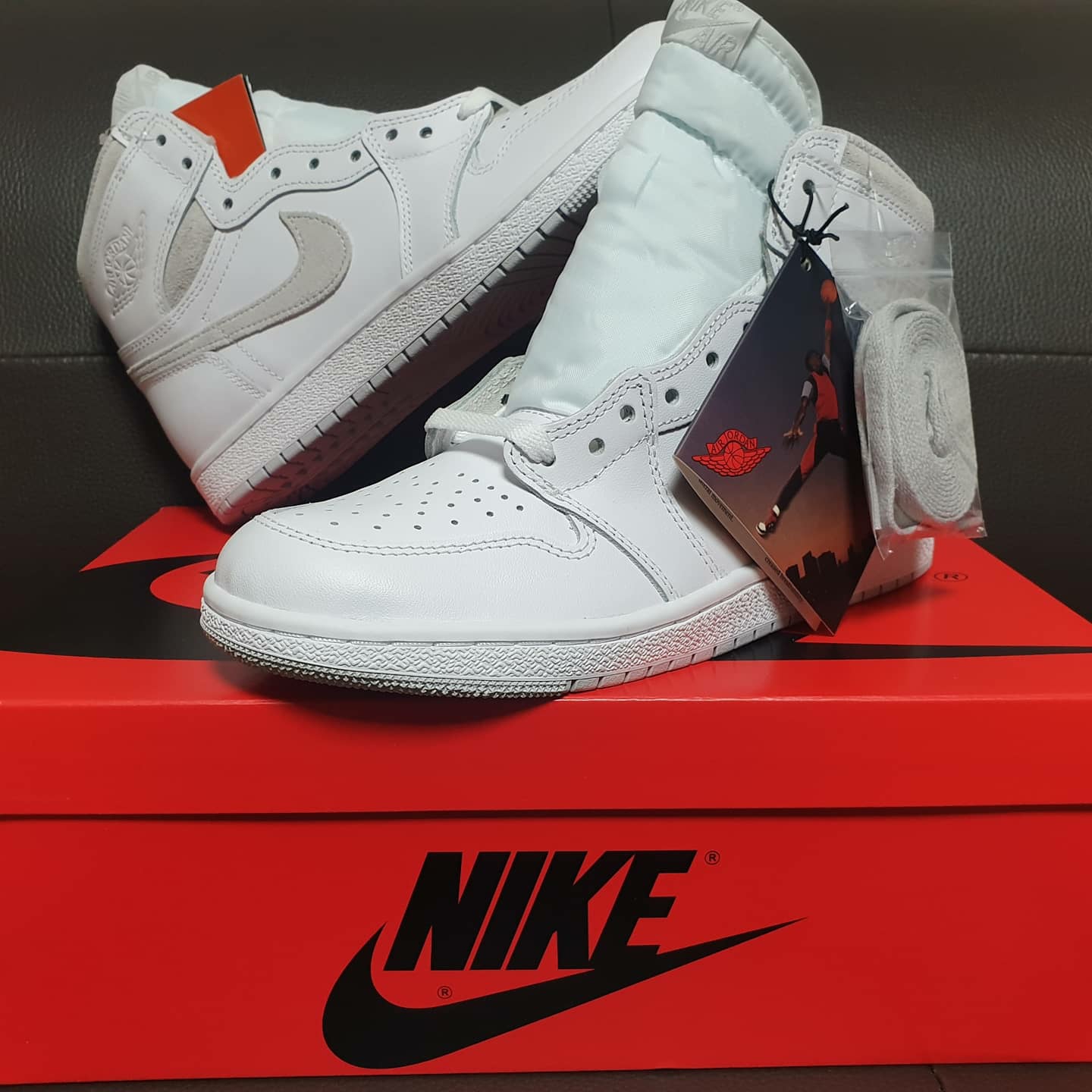 Jordan 1 High 85 Neutral Grey 착용 스타일 - 1
