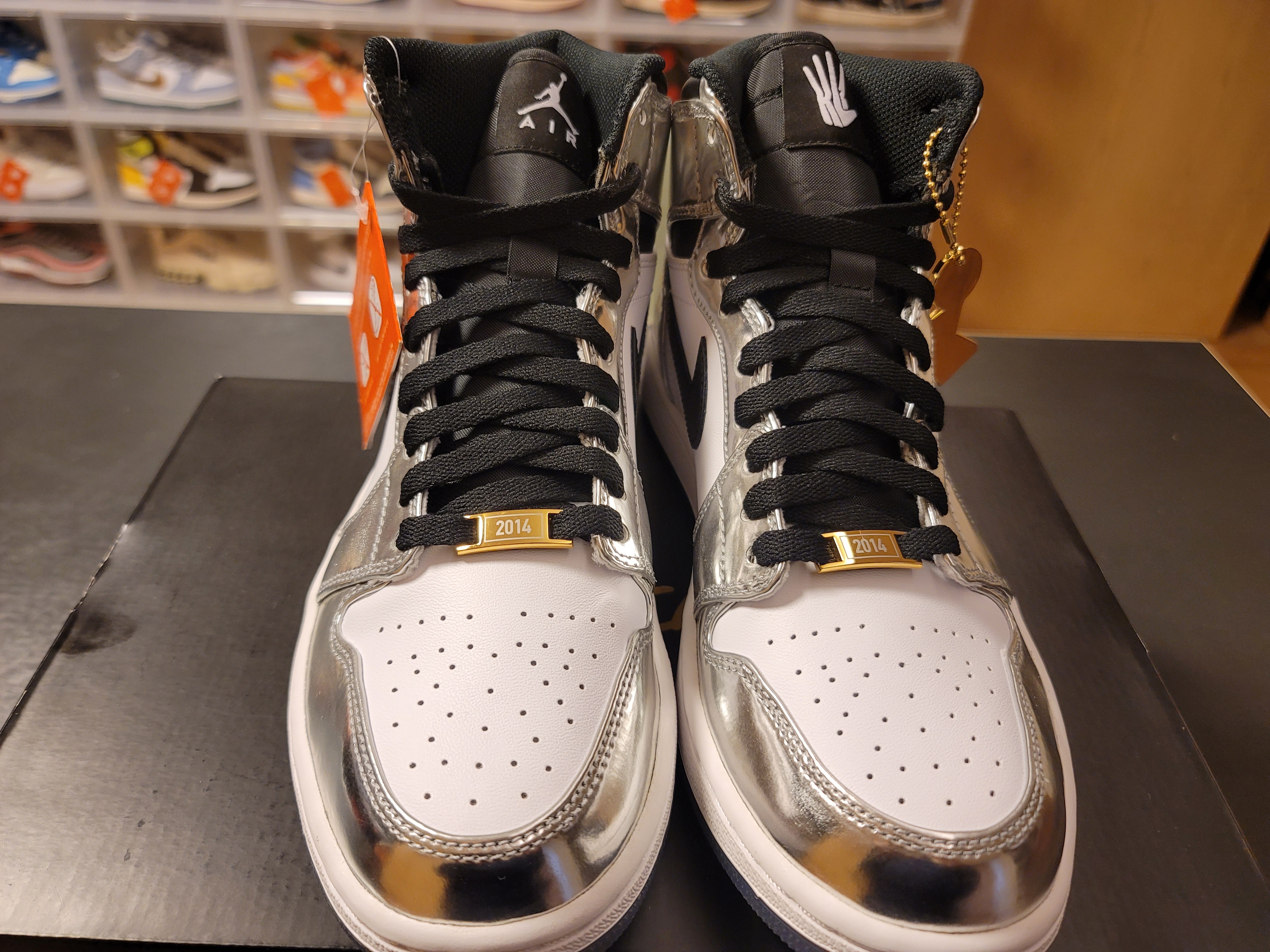 Jordan 1 Retro High Think 16 (Pass the Torch) 착용 스타일 - 1