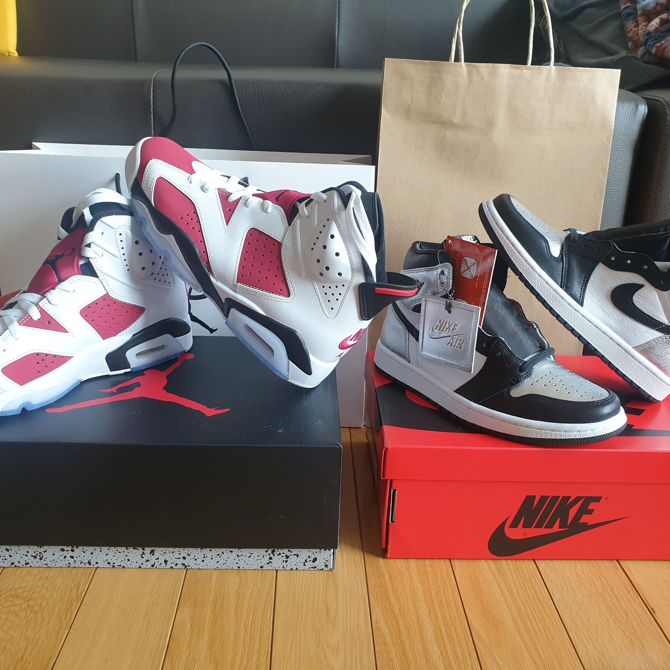 Jordan 6 Retro Carmine 2021 착용 스타일 - 1