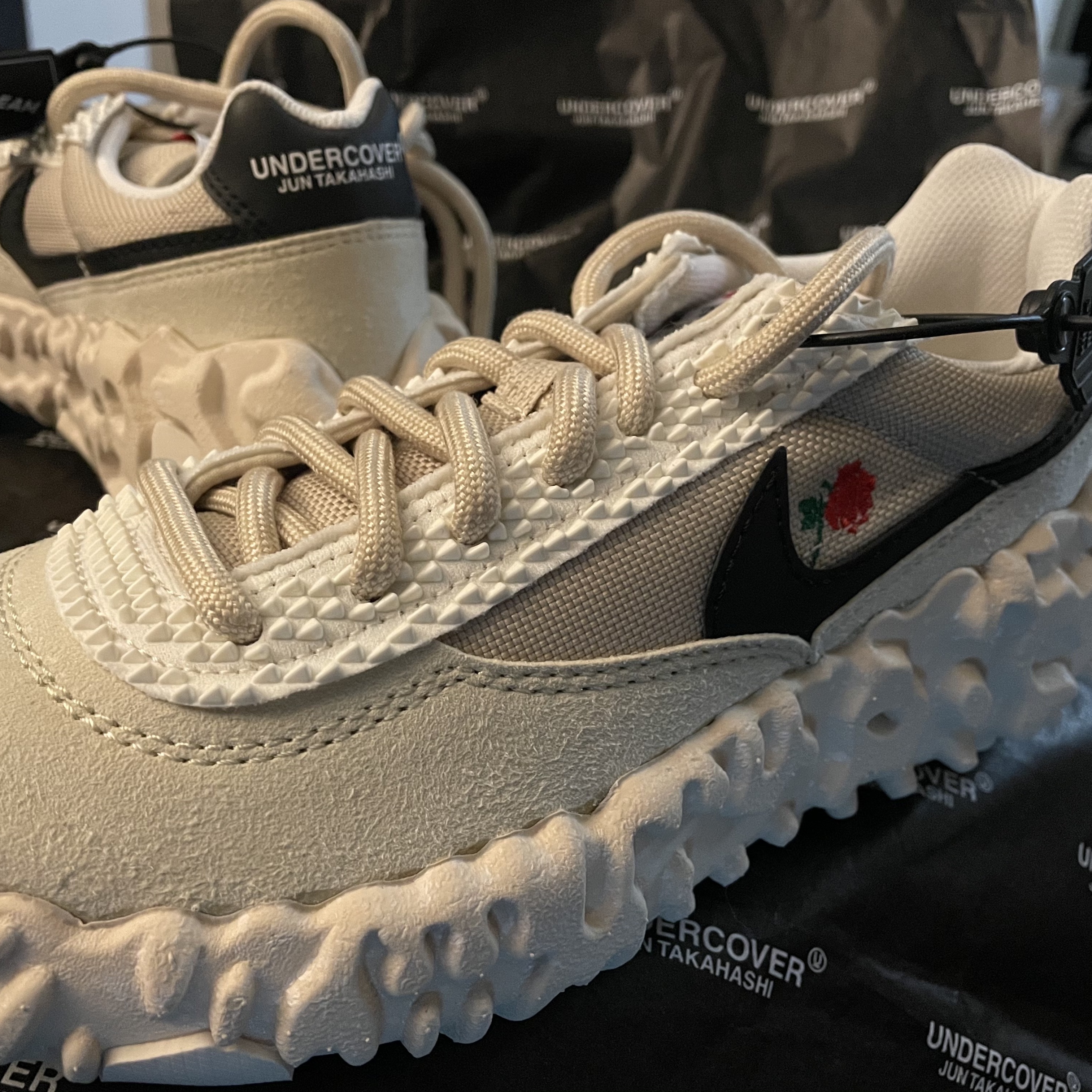 Nike x Undercover Overbreak SP Overcast 착용 스타일