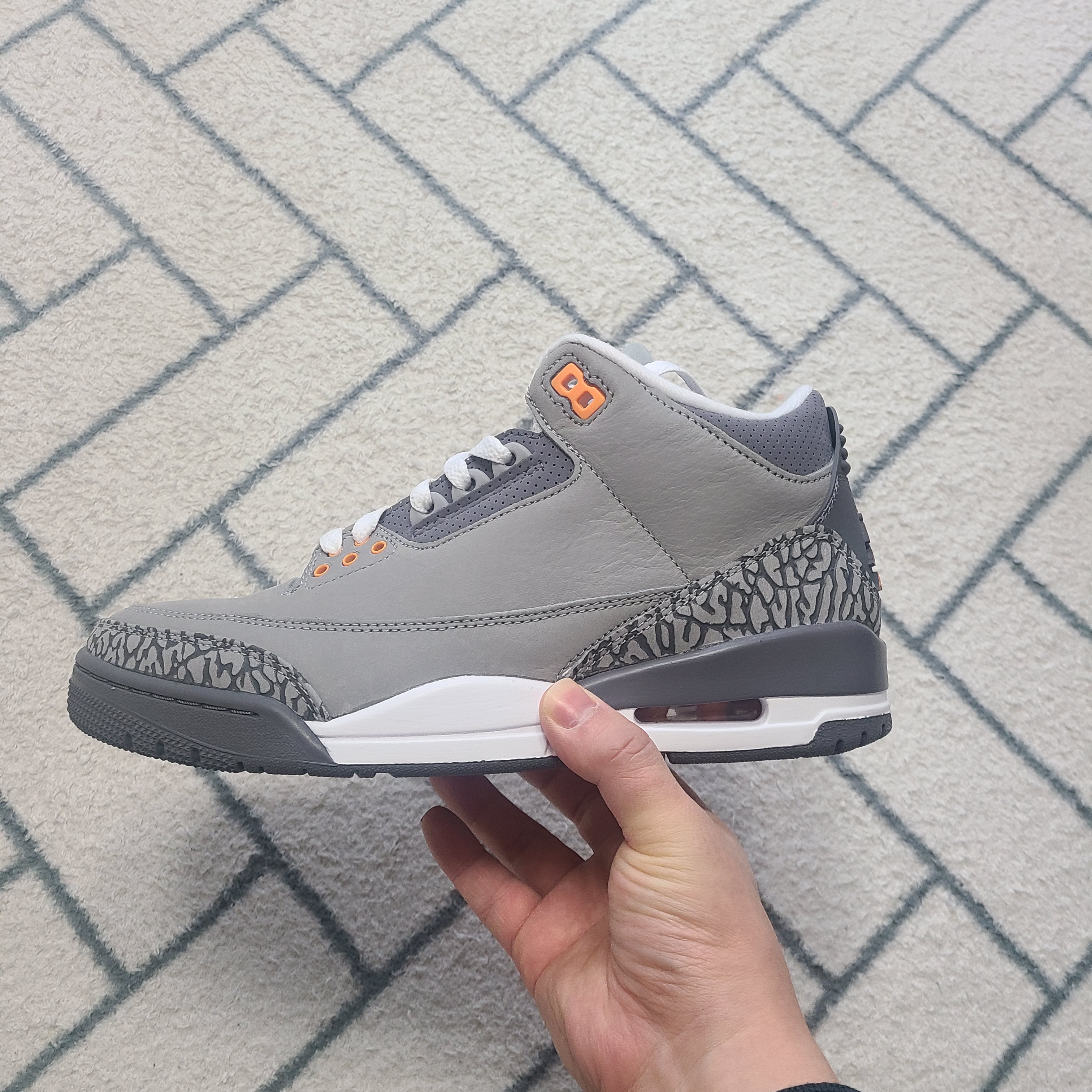 Jordan 3 Retro Cool Grey 착용 스타일 - 2