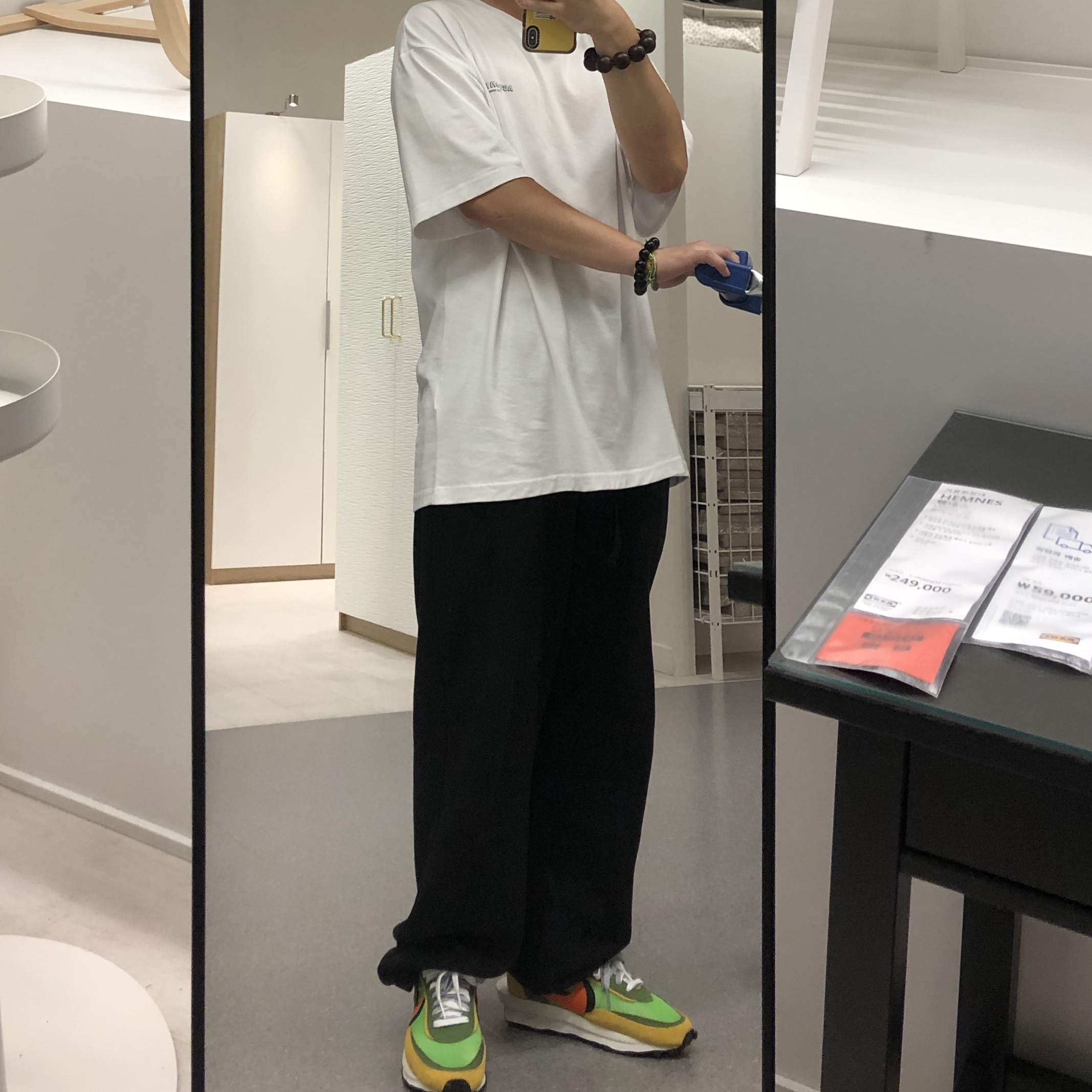 Nike x Sacai LDWaffle Green Multi 착용 스타일