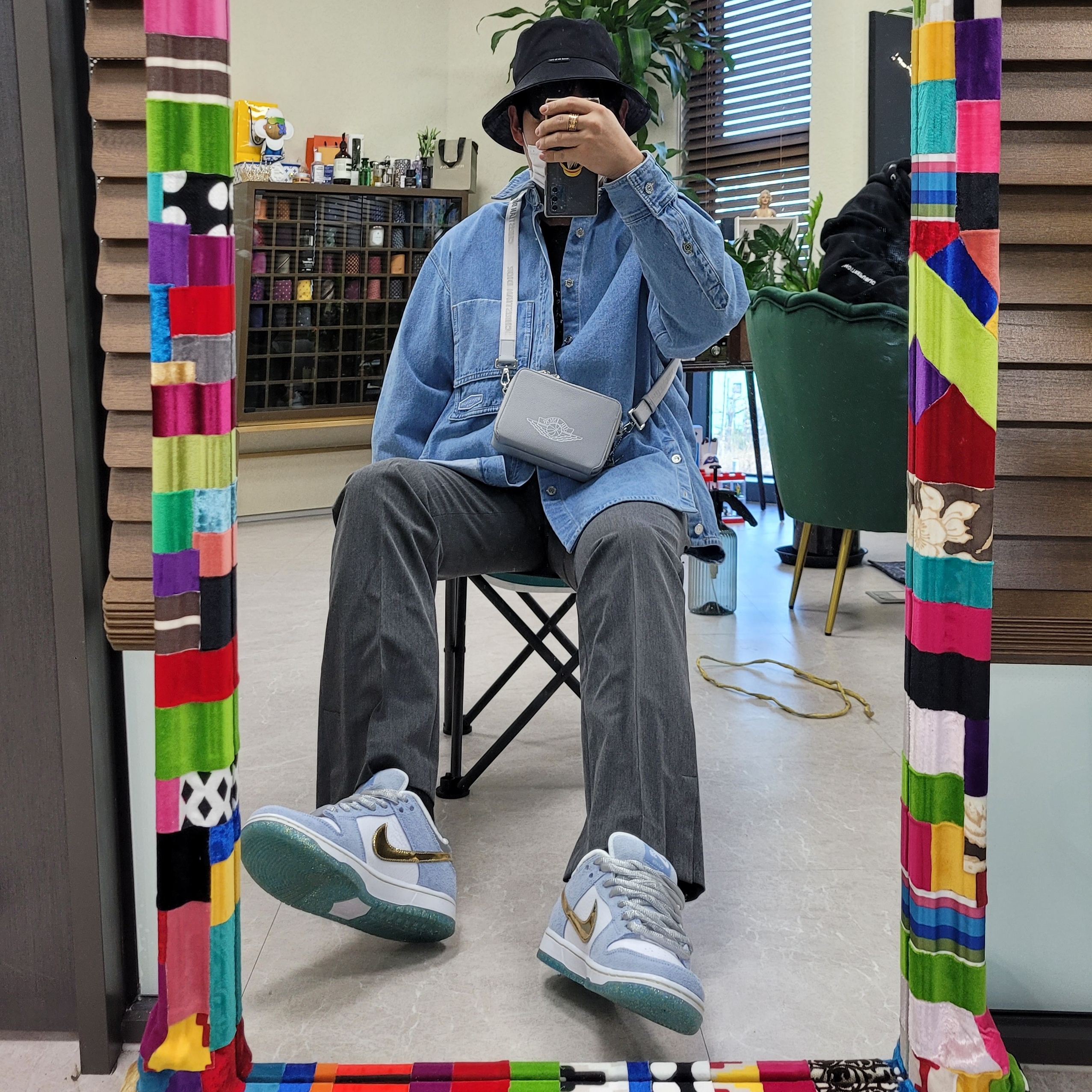 Nike x Sean Cliver SB Dunk Low Holiday Special 착용 스타일