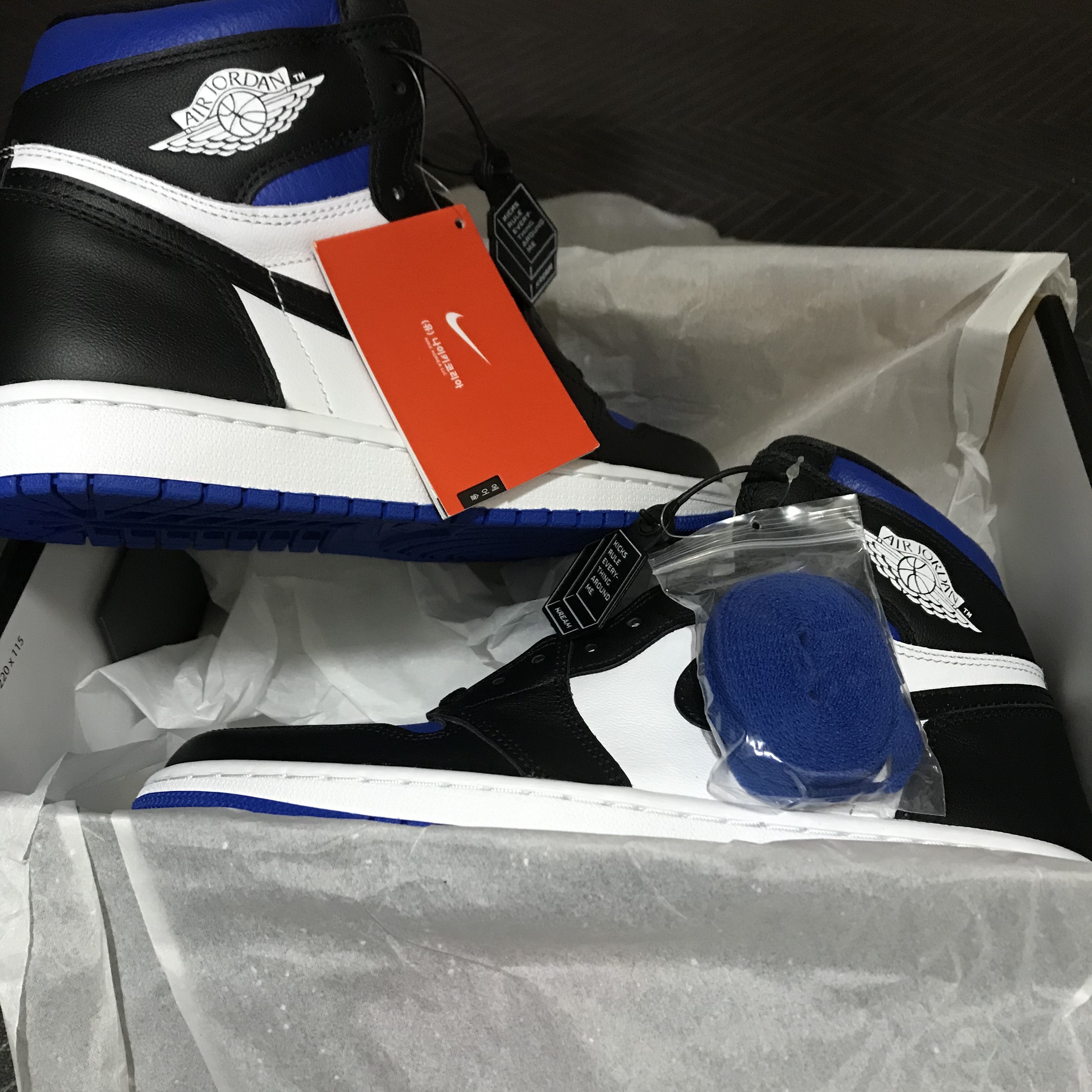 Jordan 1 Retro High OG Royal Toe 착용 스타일
