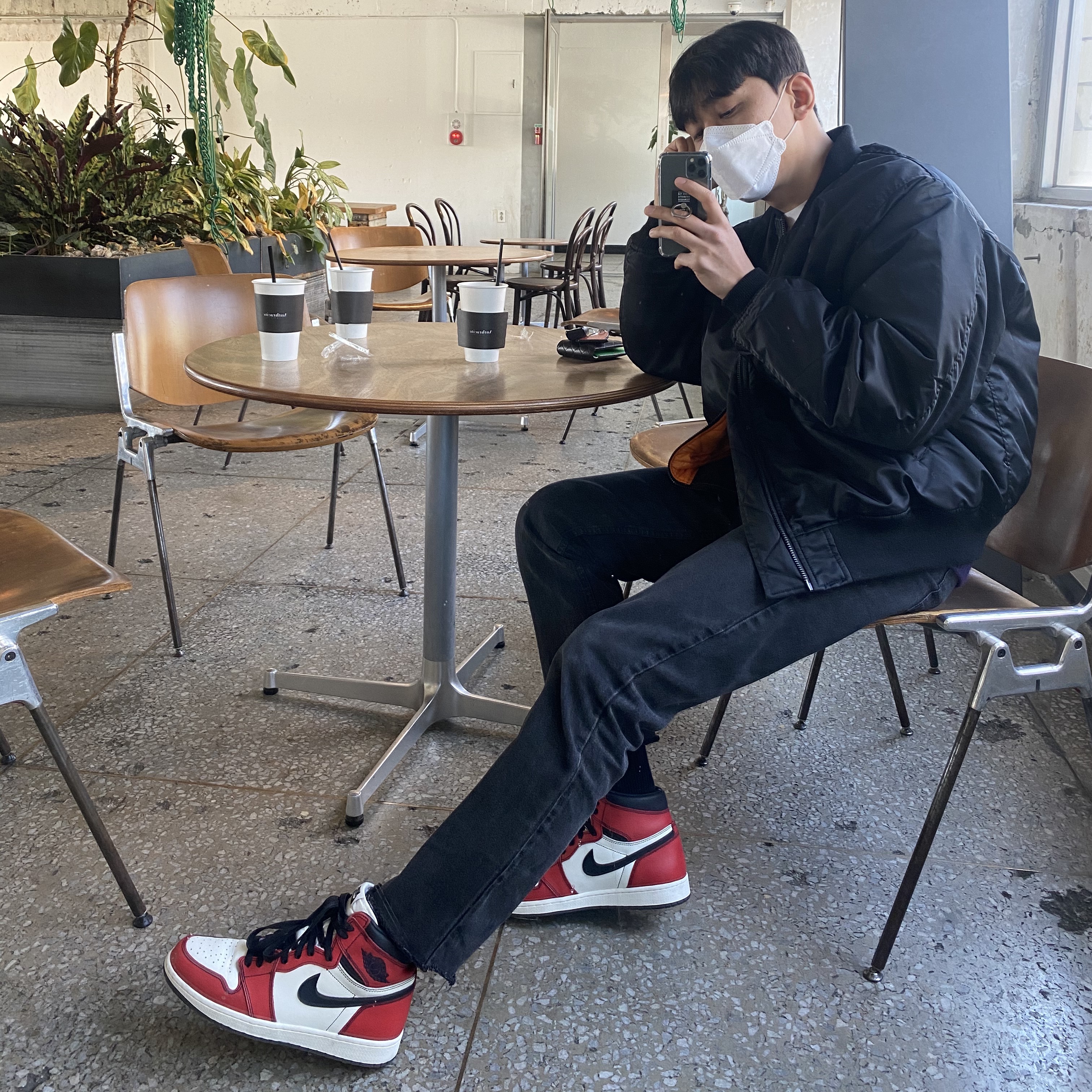 Jordan 1 Retro High OG Defiant SB LA to Chicago 착용 스타일