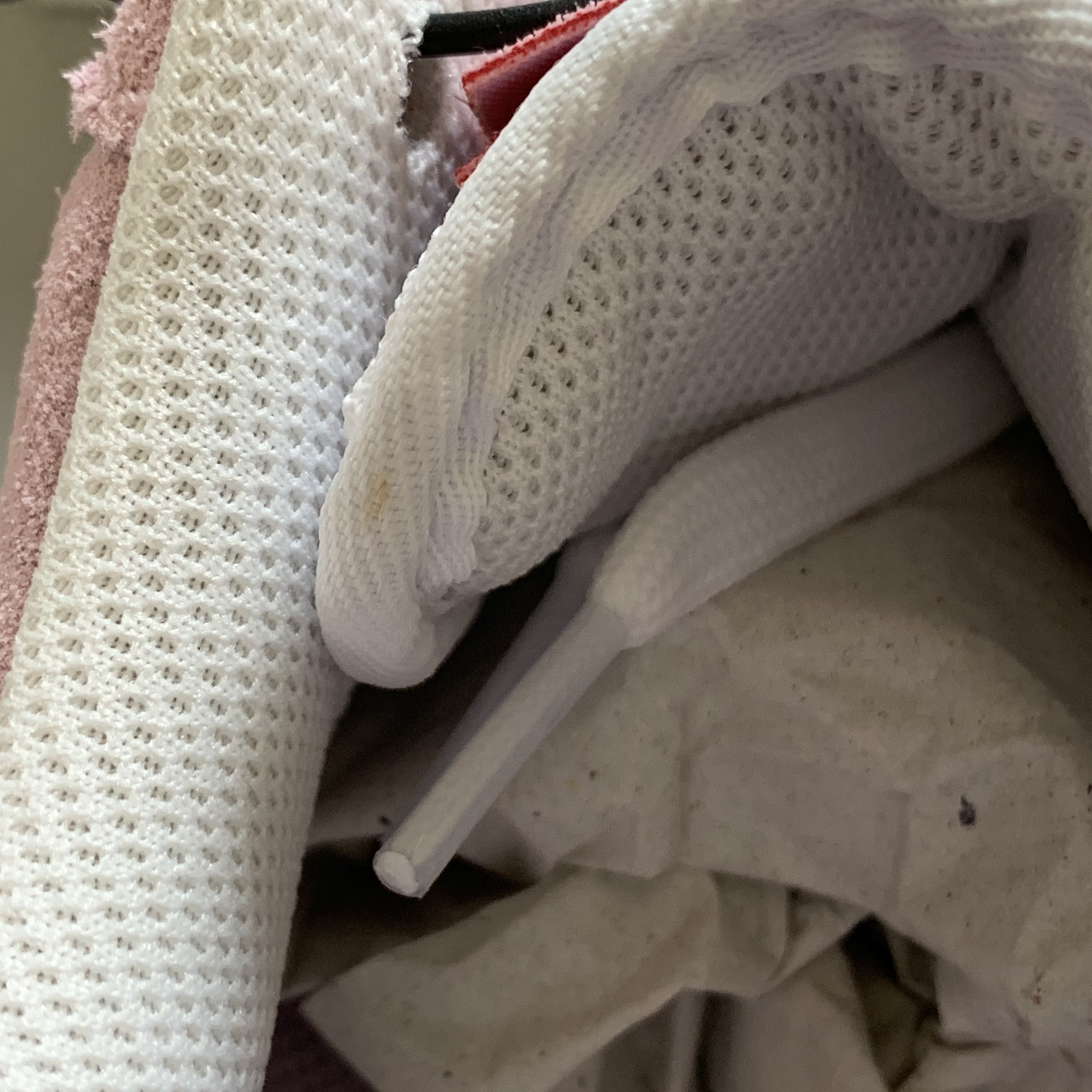 Nike Air Force 1 '07 QS Valentine's Day 착용 스타일 - 5