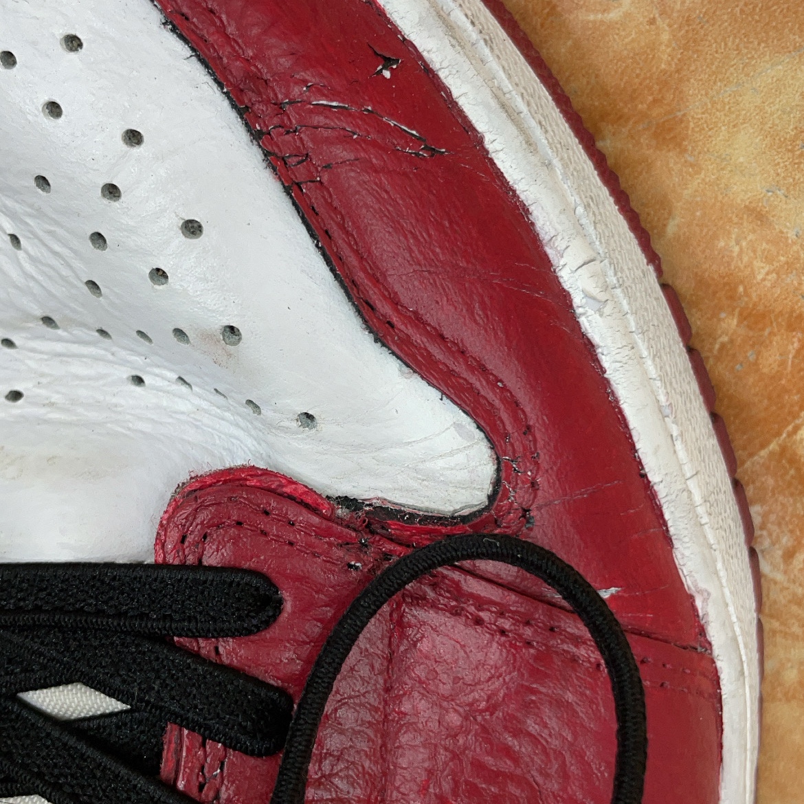 Jordan 1 Retro High OG Bloodline 착용 스타일 - 2