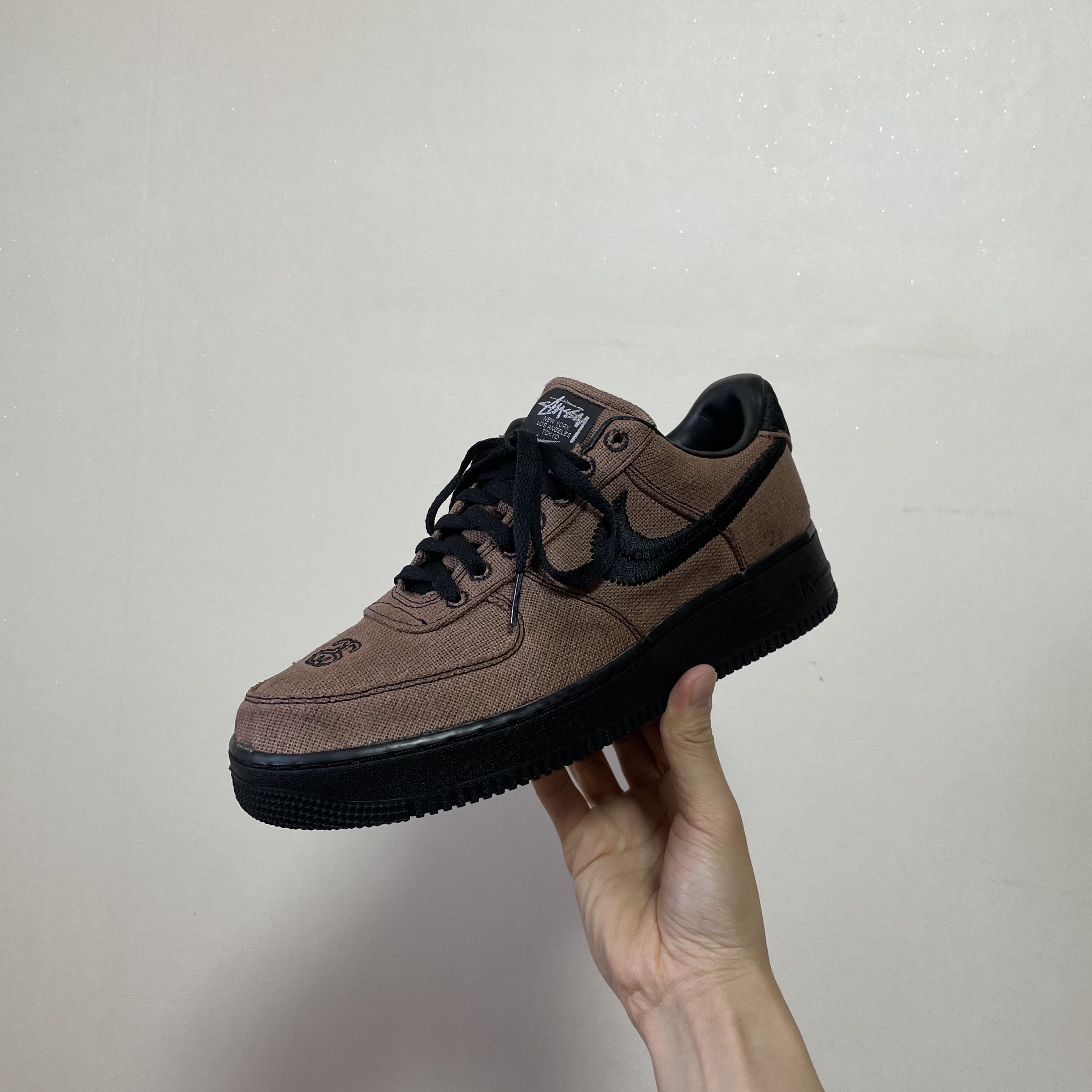 Nike x Stussy Air Force 1 Low Triple Black 착용 스타일