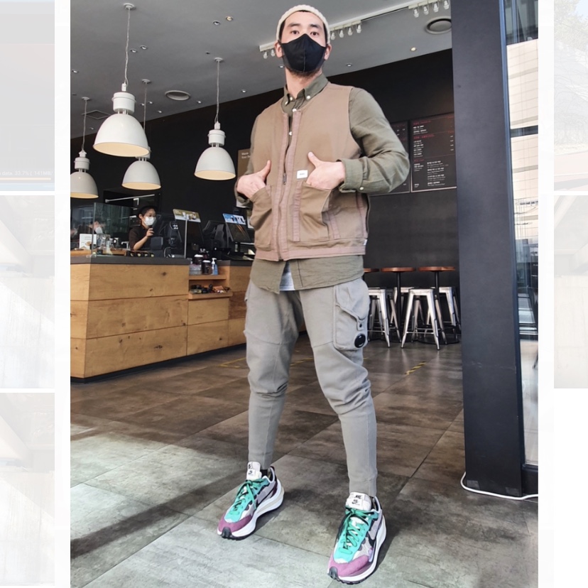 Nike x Sacai VaporWaffle String & Black Villain Red 착용 스타일 - 3