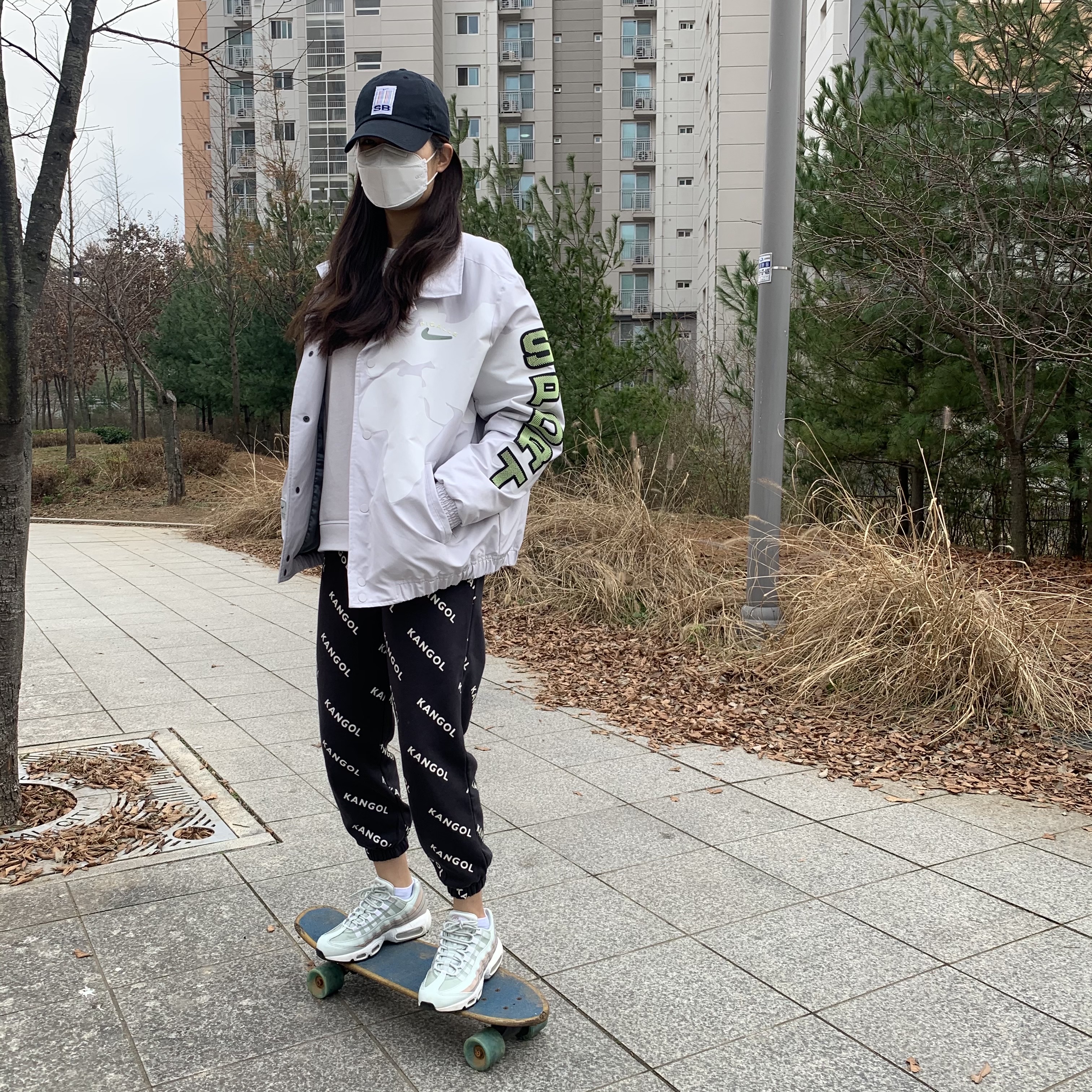 (W) Nike Air Max 95 Triple White 착용 스타일