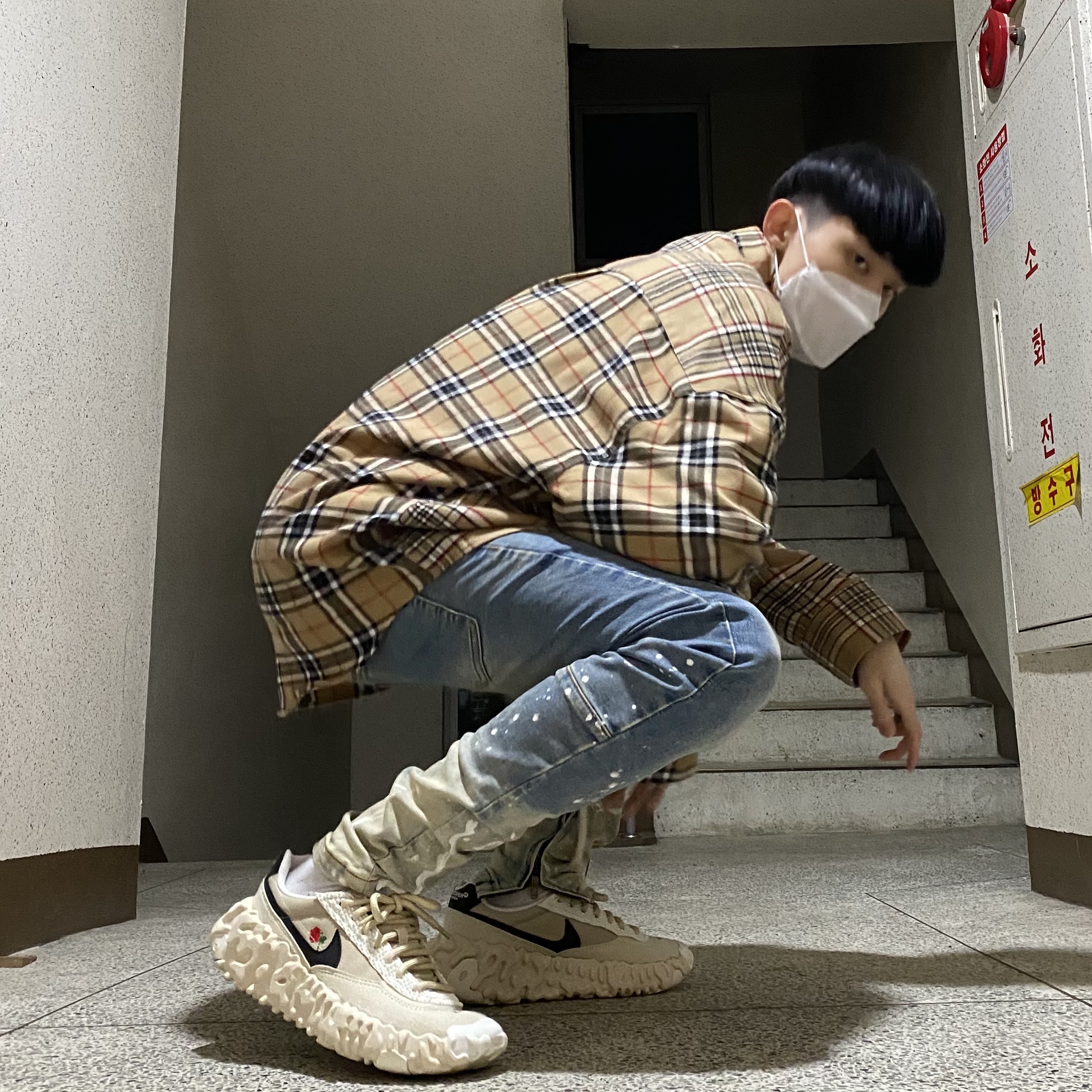 Nike x Undercover Overbreak SP Overcast 착용 스타일 - 4