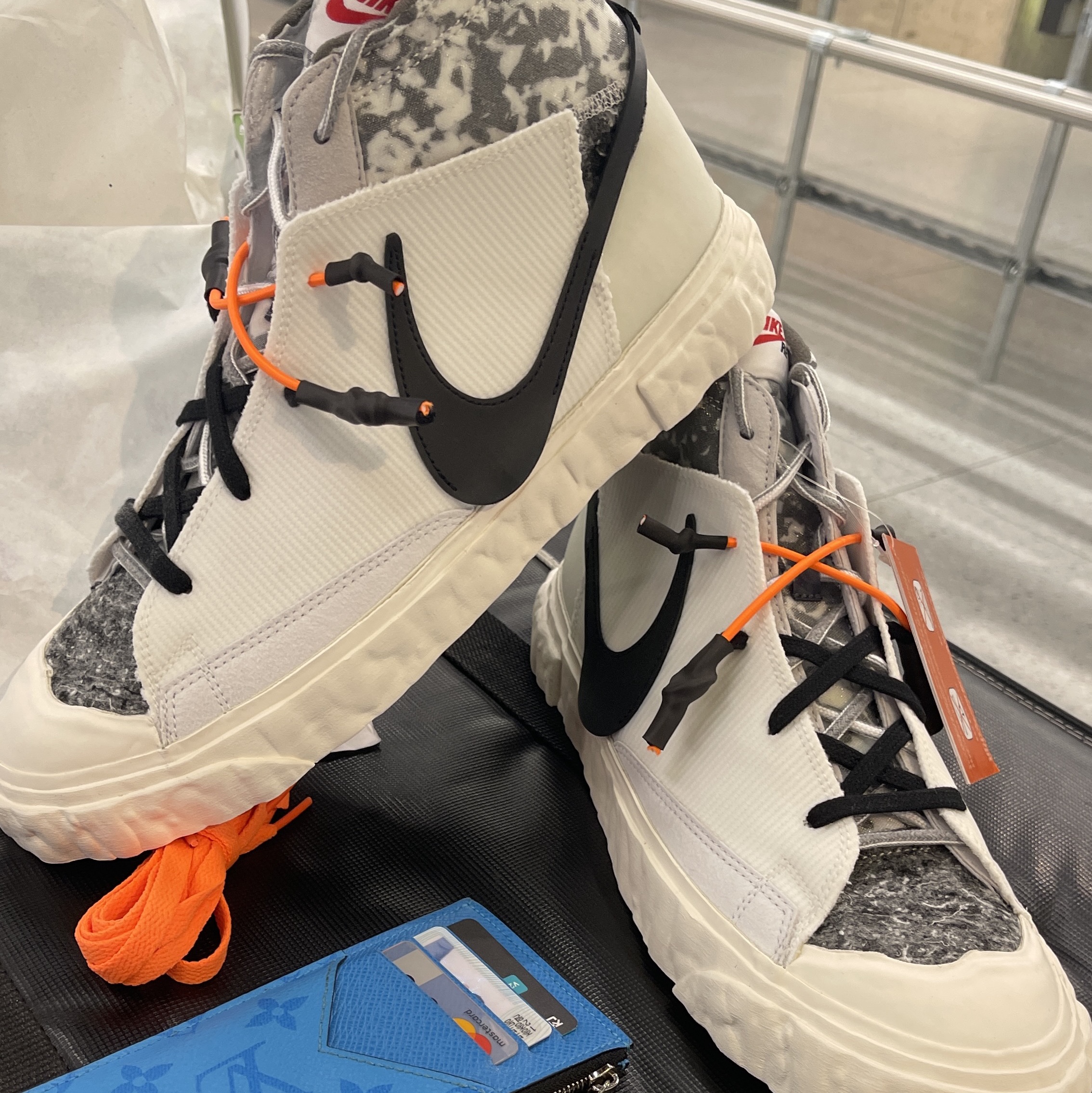 Nike x Readymade Blazer Mid White 착용 스타일 - 2