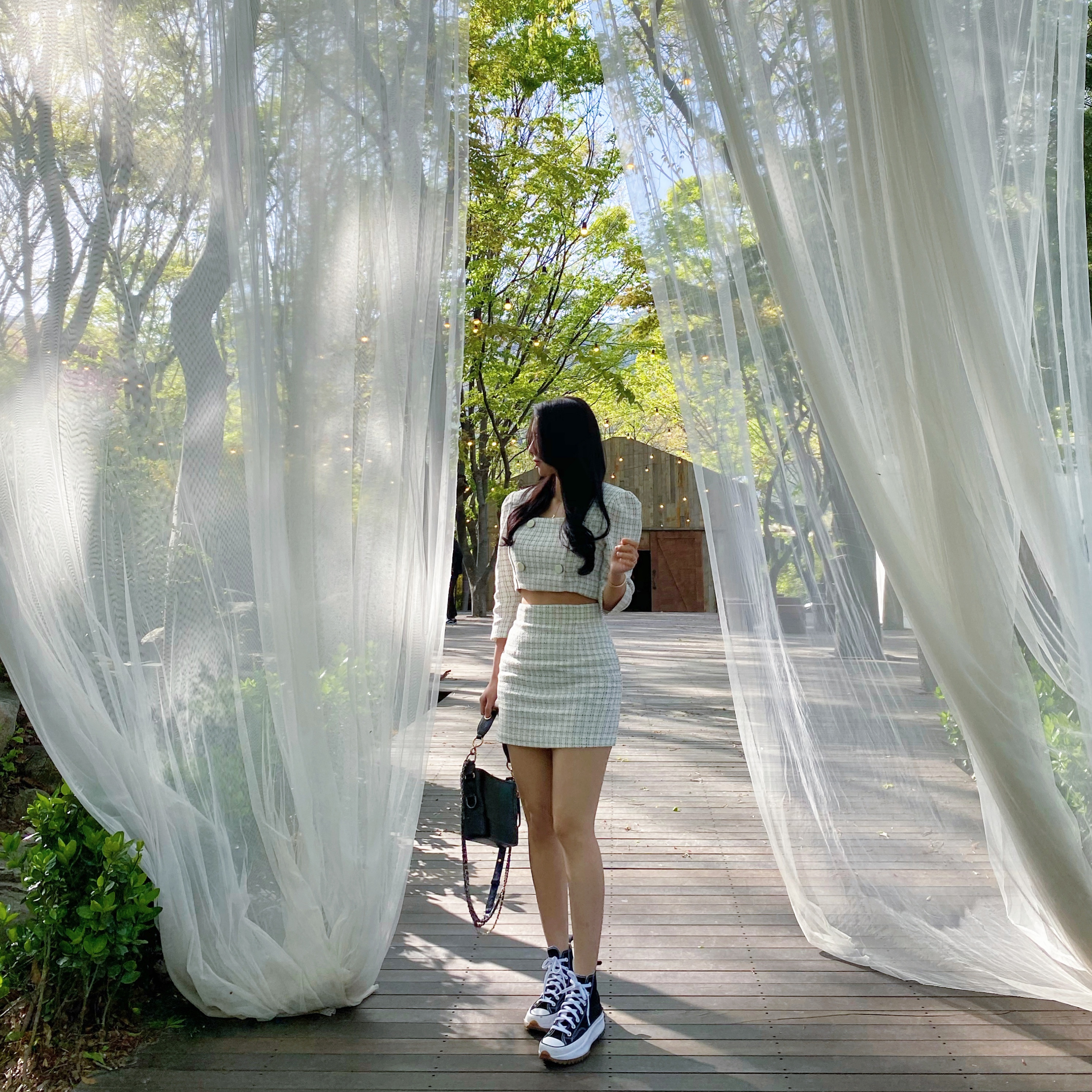 Converse Run Star Hike Hi Black White Gum 착용 스타일