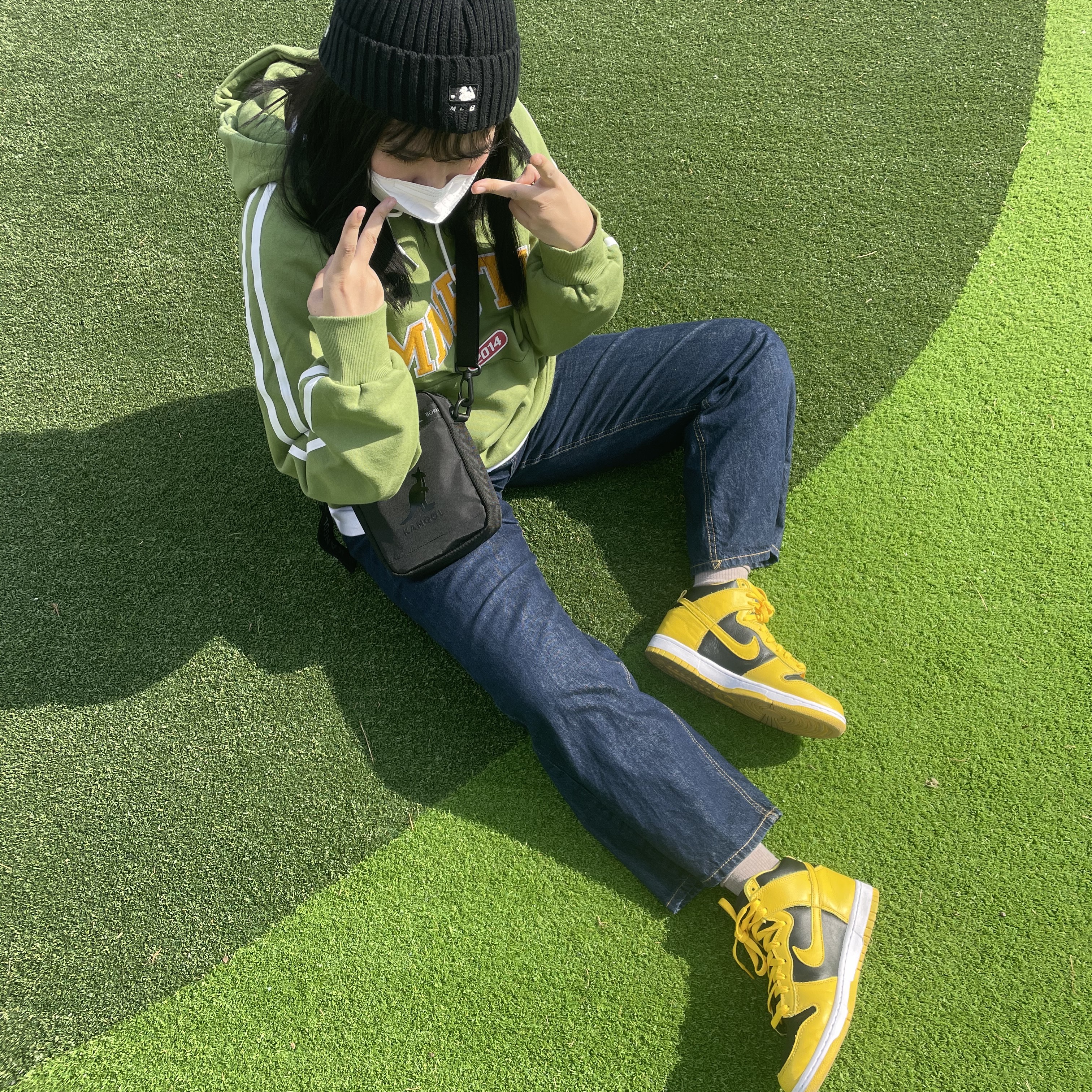 Nike Dunk High SP Varsity Maize 착용 스타일