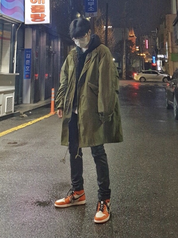 Jordan 1 Retro High OG Reverse Shattered Backboard 착용 스타일