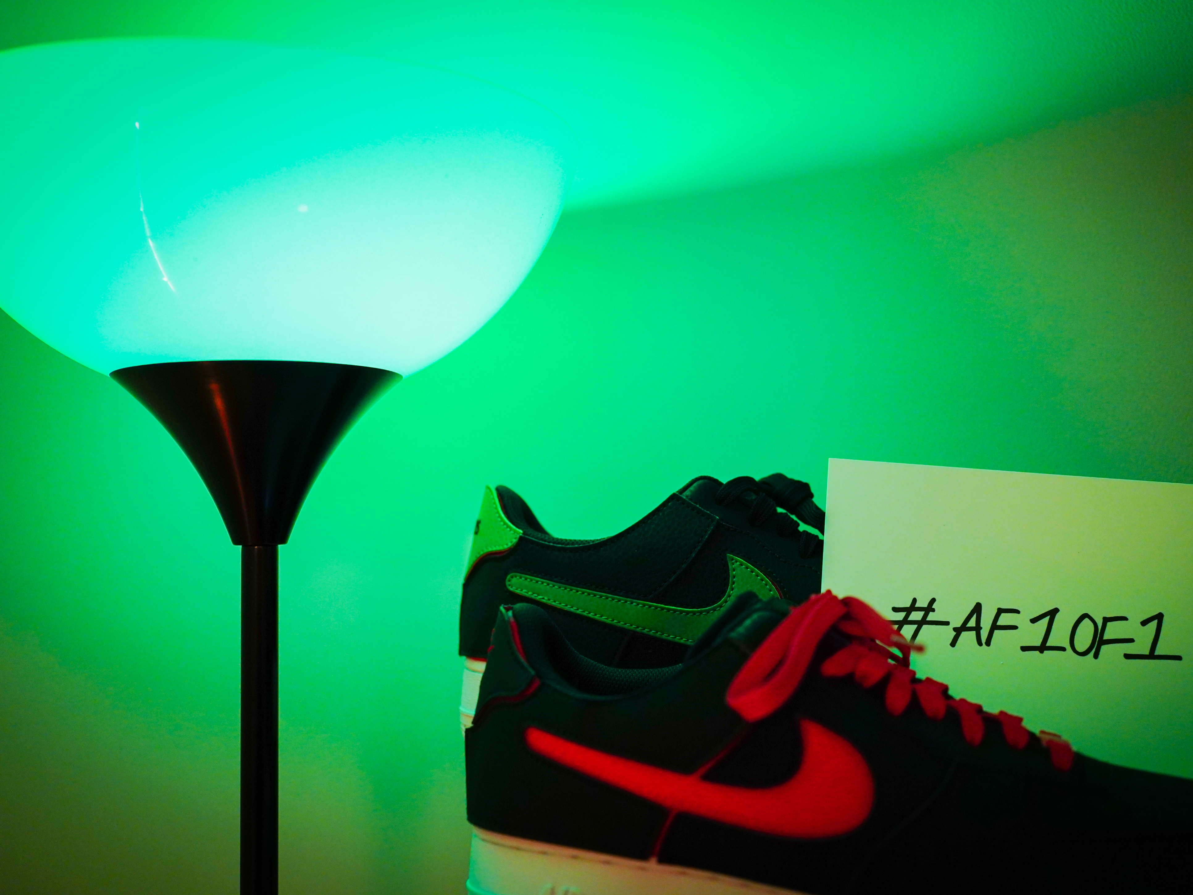 Nike Air Force 1/1 Custom Uptown 착용 스타일 - 2