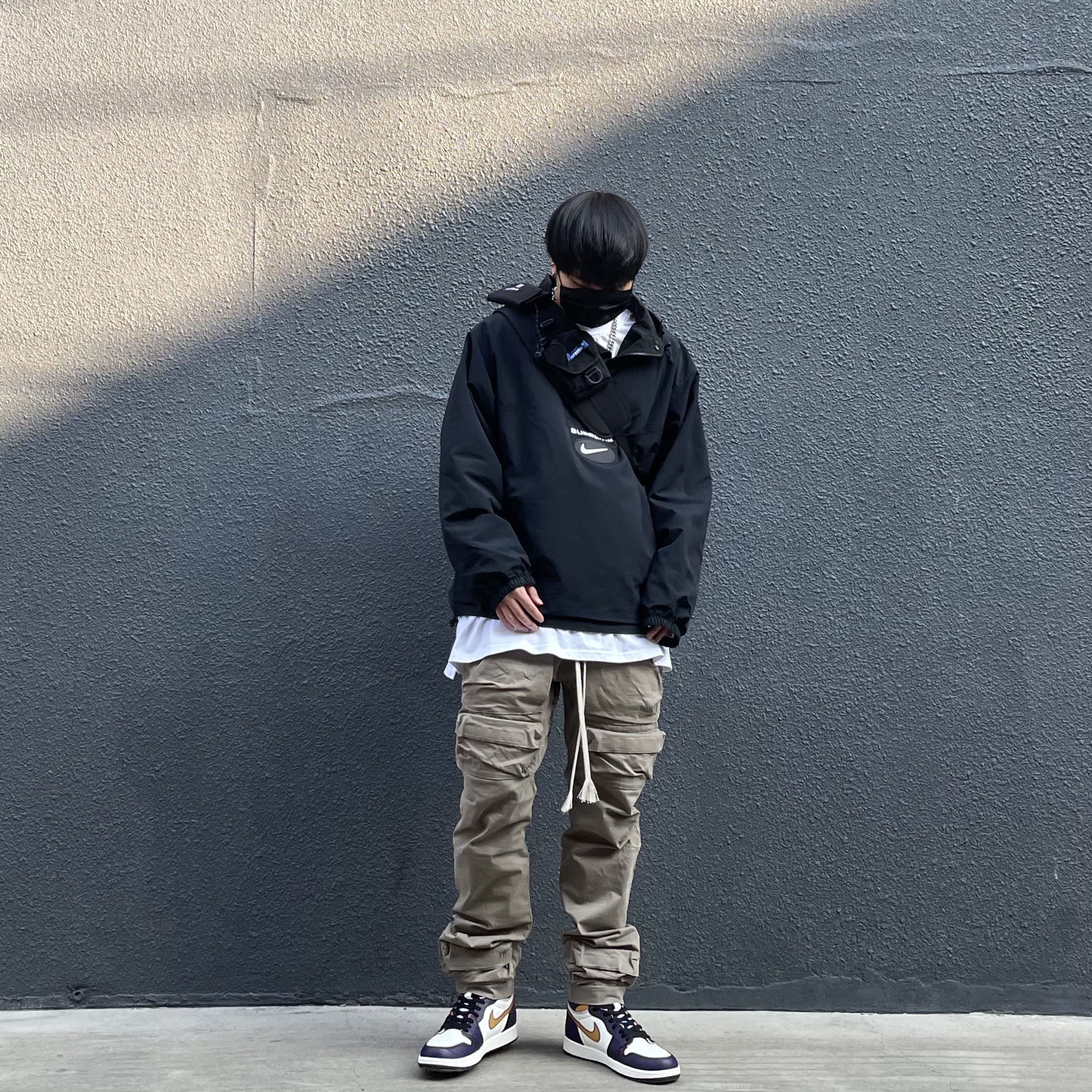 Supreme x Nike Jewel Reversible Ripstop Anorak Black - 20FW, Jordan 1 Retro High OG Defiant SB LA to Chicago 착용 스타일
