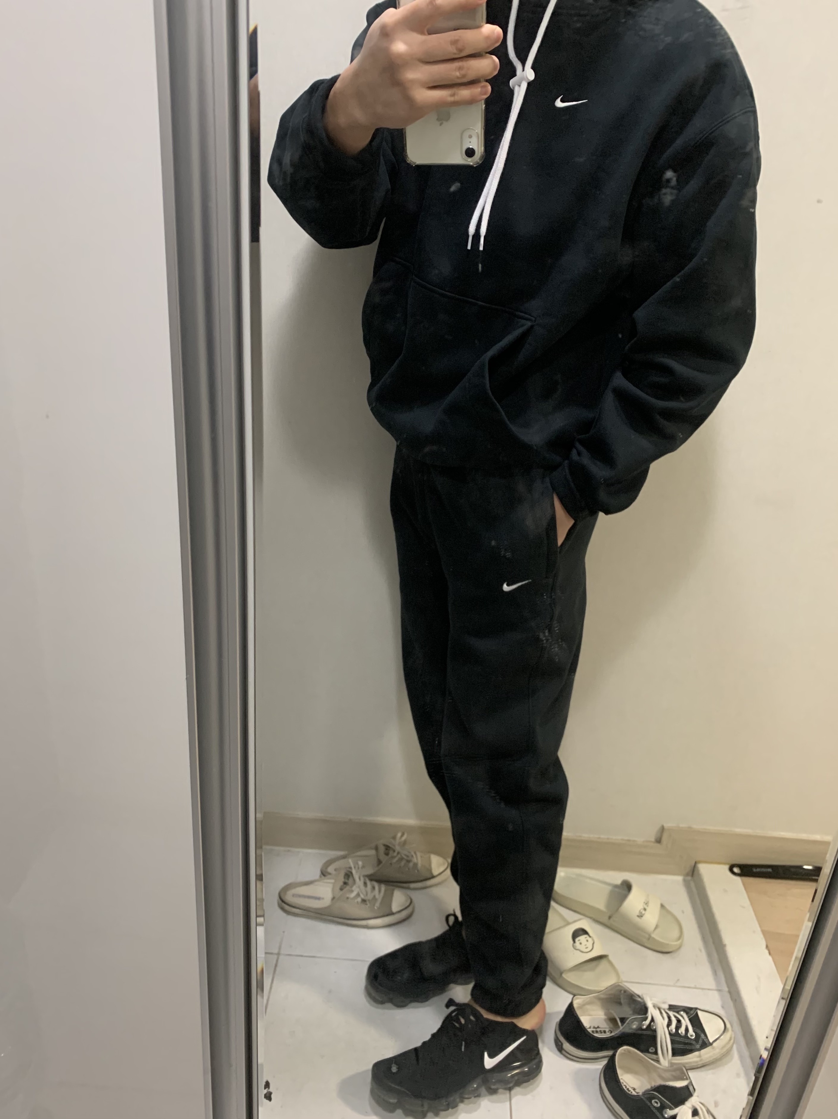 Nike Air VaporMax Flyknit 3.0 Triple Black 착용 스타일