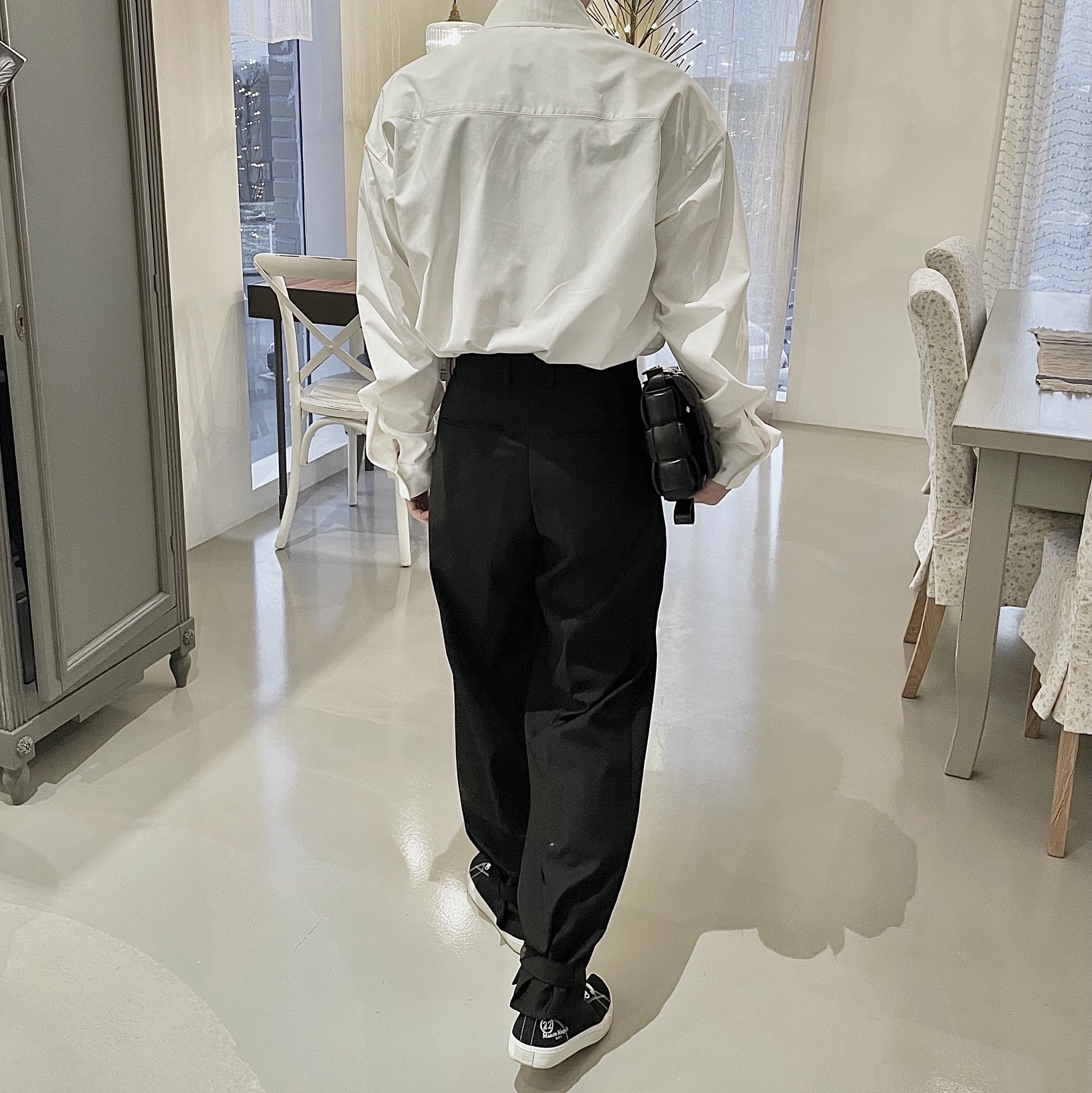 Maison Margiela Tabi Low Black 착용 스타일 - 2