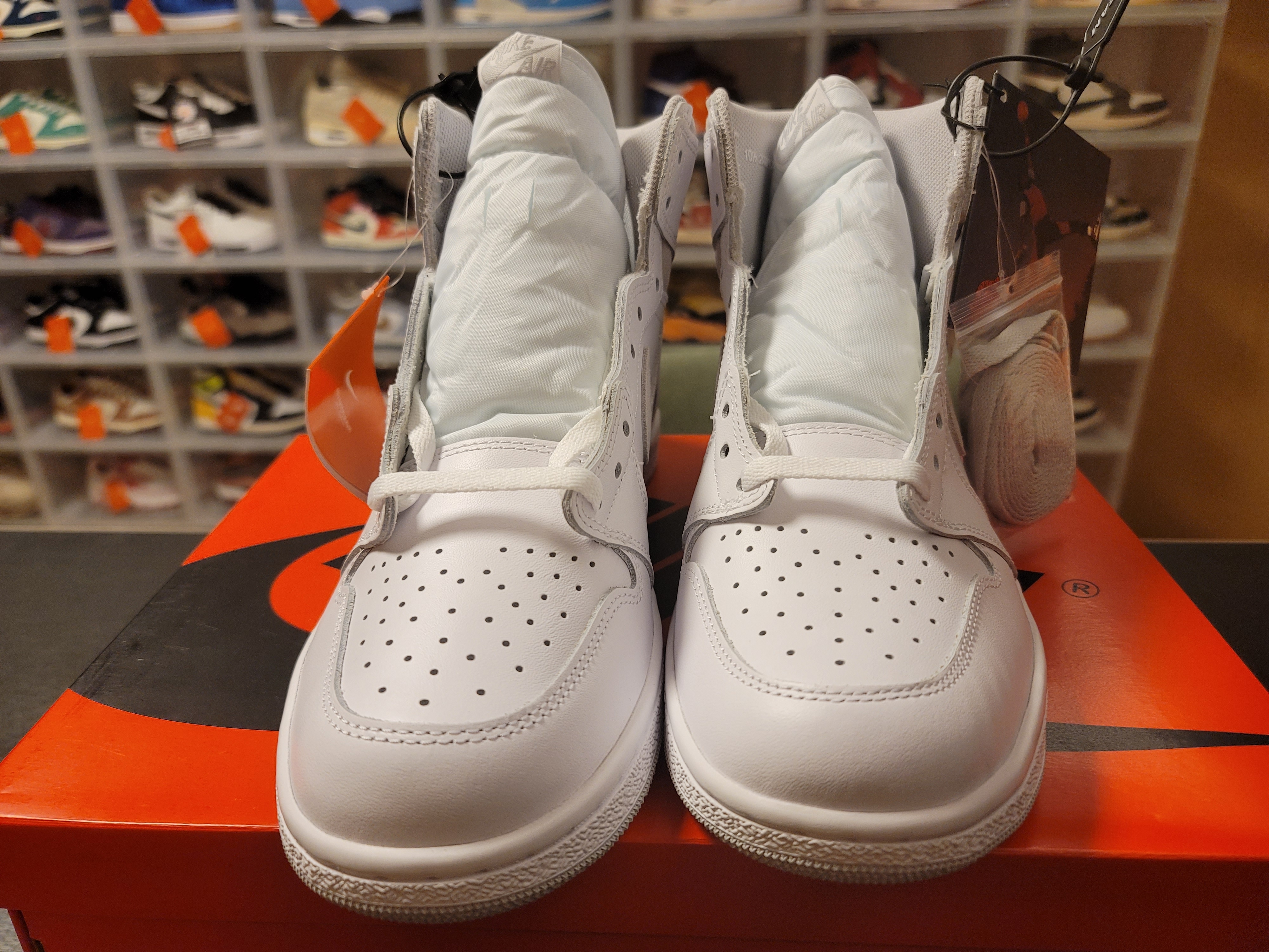 Jordan 1 High 85 Neutral Grey 착용 스타일 - 1