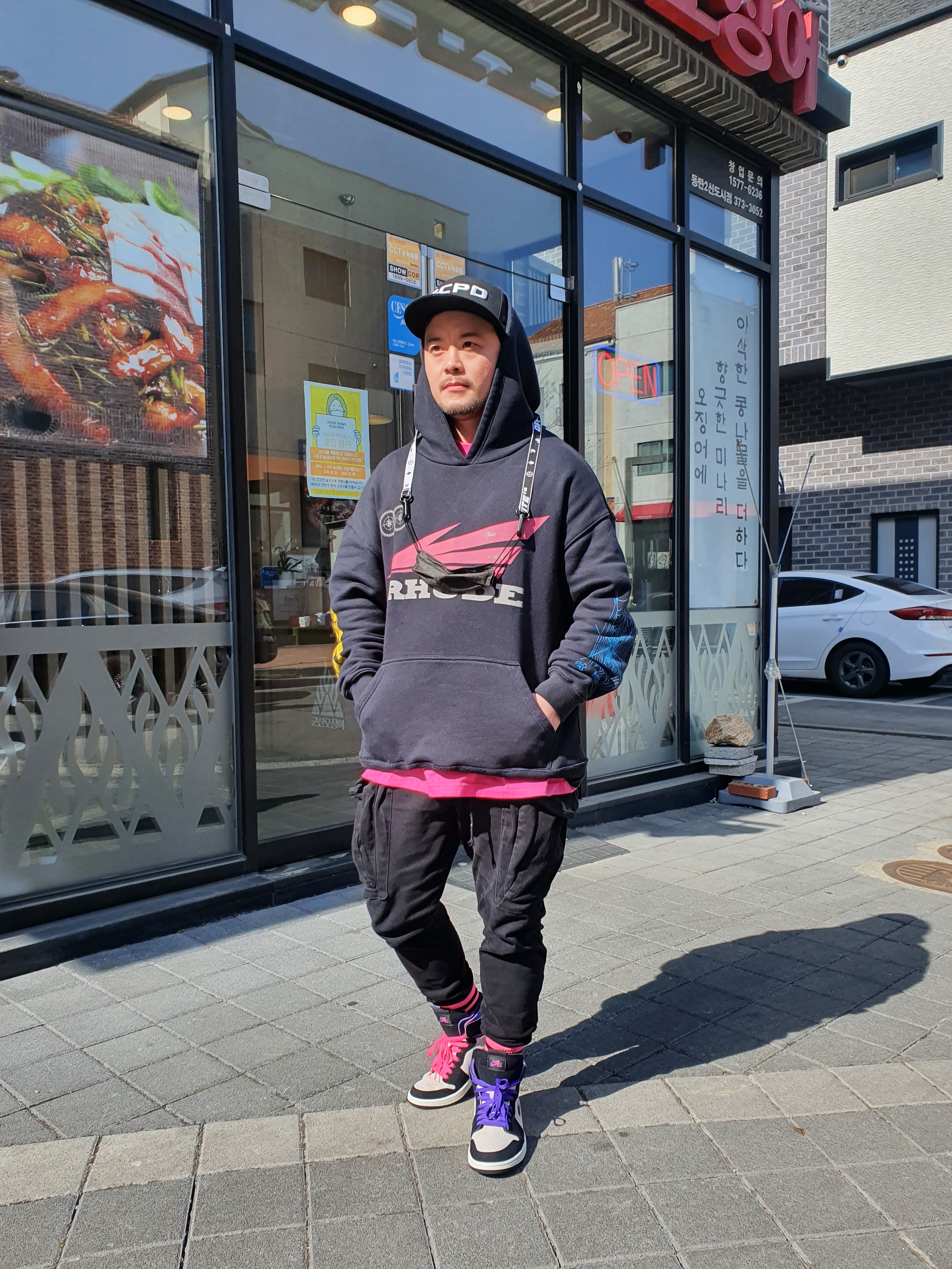 Jordan 1 x Paris Saint-Germain Zoom Air CMFT 착용 스타일 - 1