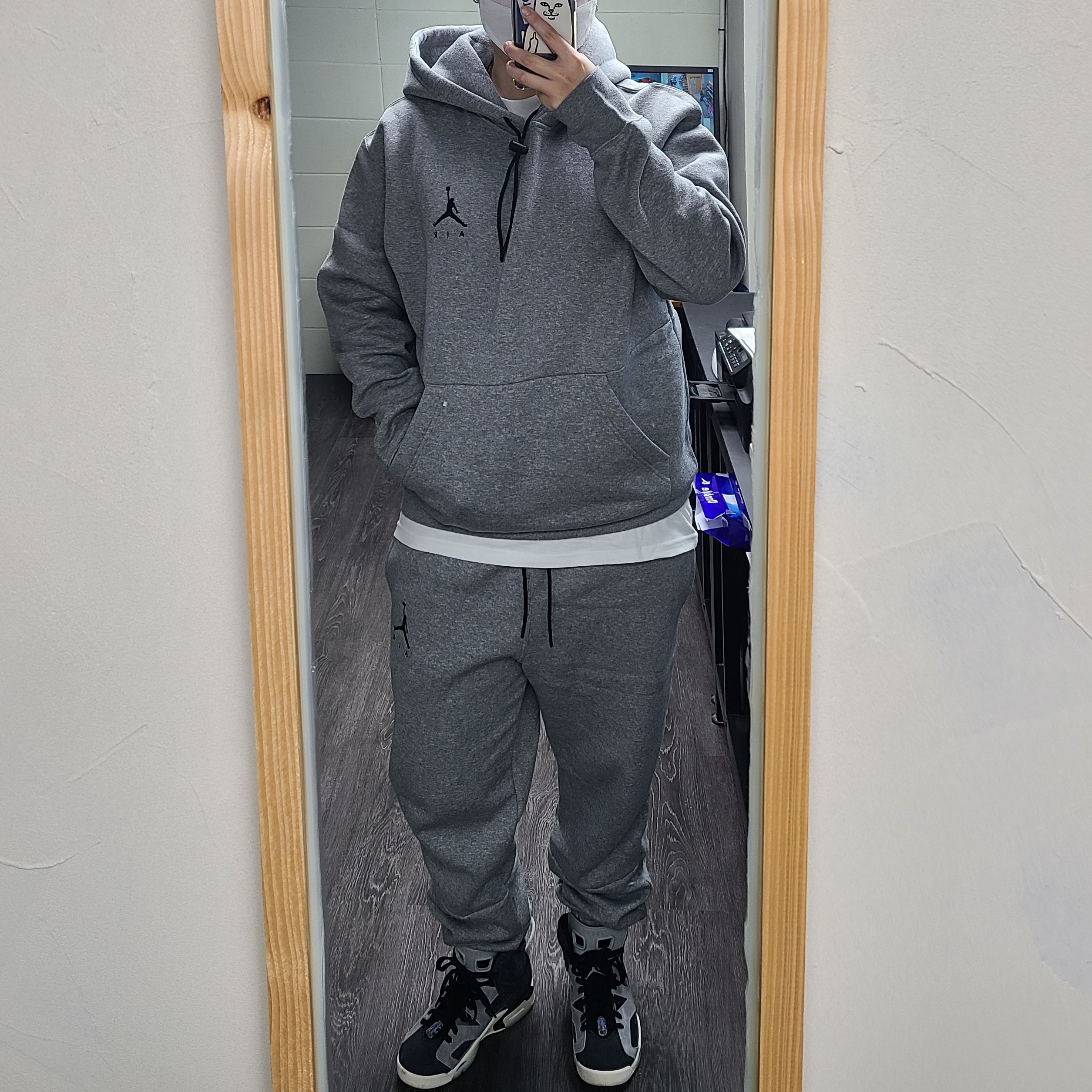 (W) Jordan 6 Retro Tech Chrome 착용 스타일