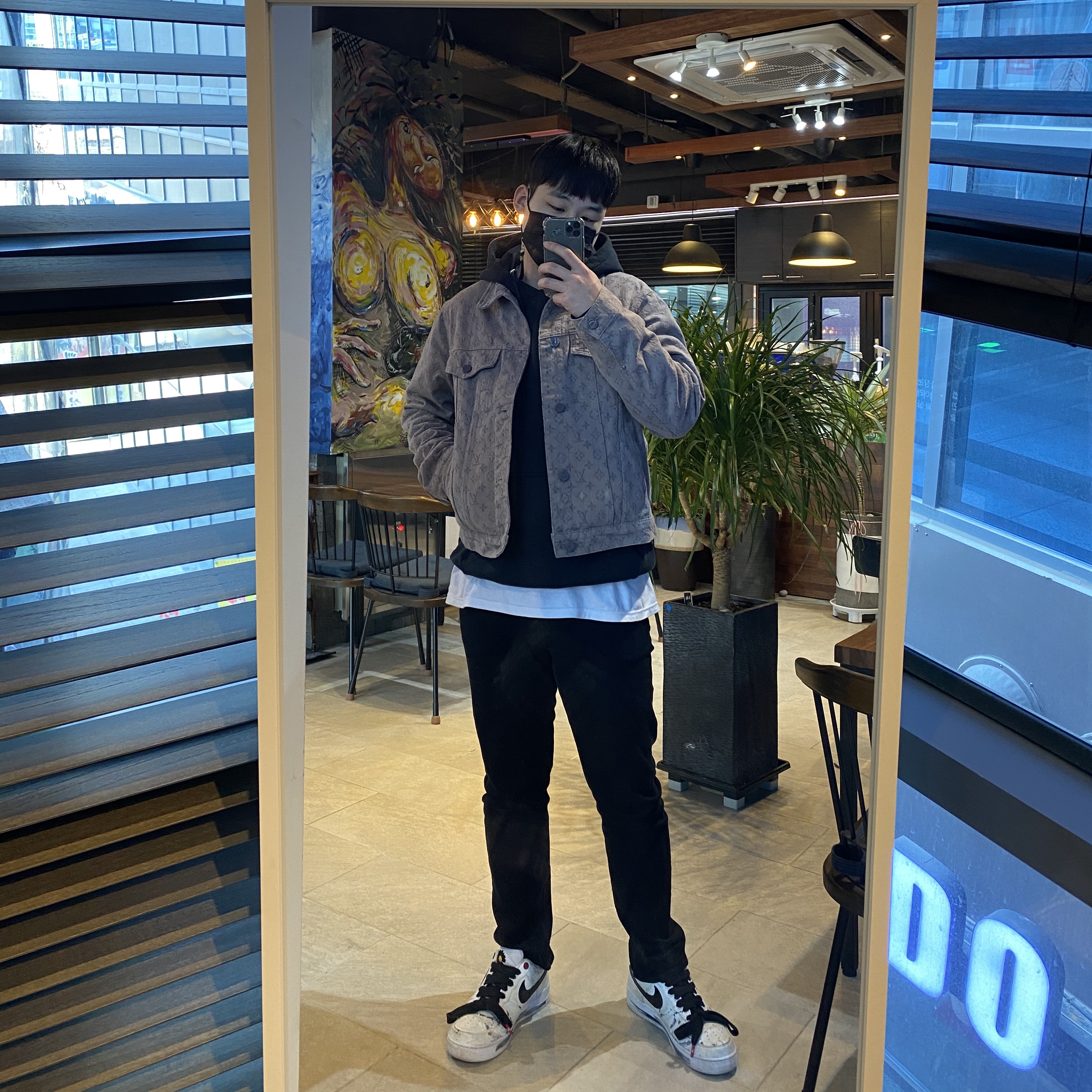 Nike x Travis Scott NRG AG Utility Hoodie Black, Nike x Peaceminusone Air Force 1 Low Para-Noise 2.0 착용 스타일