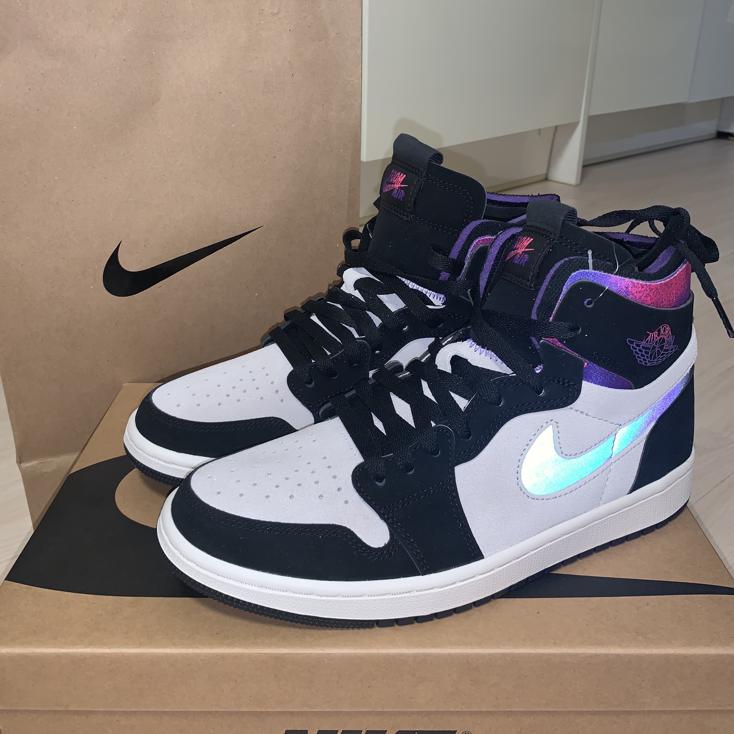 Jordan 1 x Paris Saint-Germain Zoom Air CMFT 착용 스타일