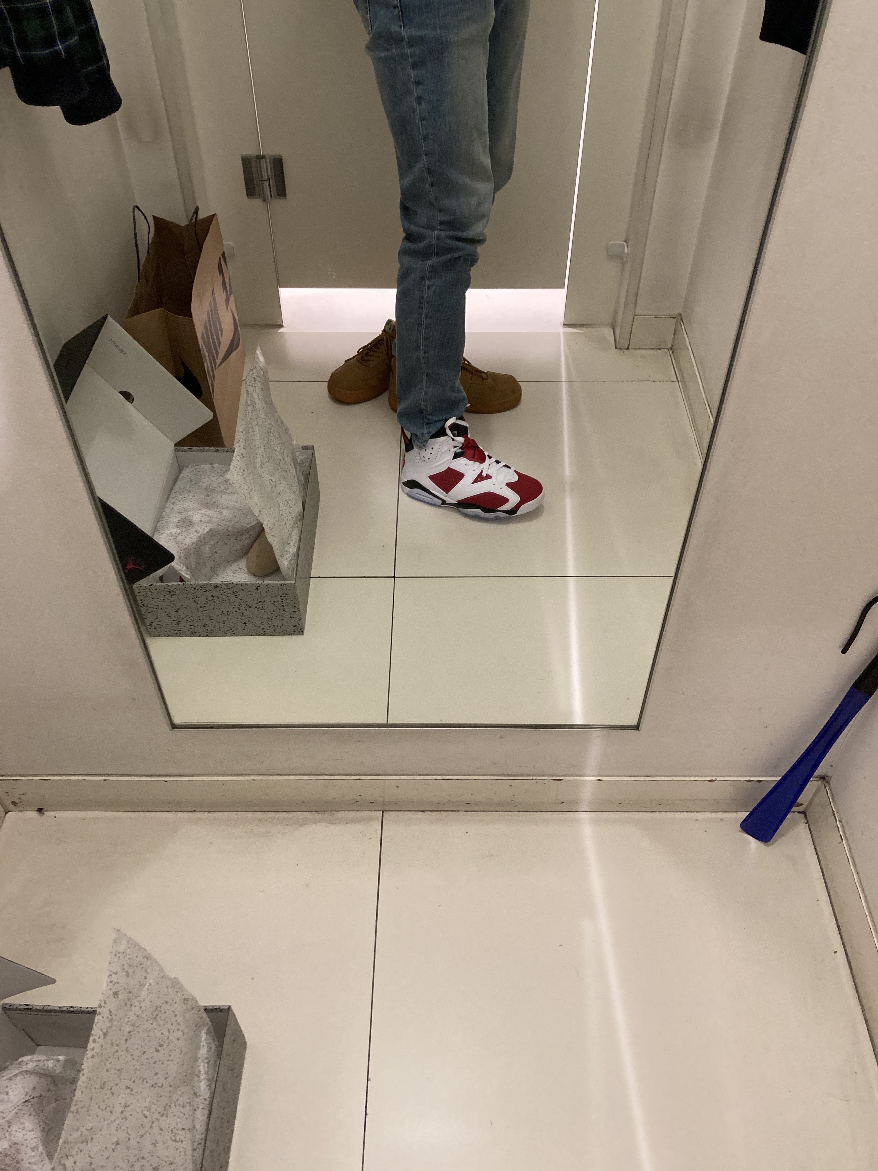 Jordan 6 Retro Carmine 2021 착용 스타일