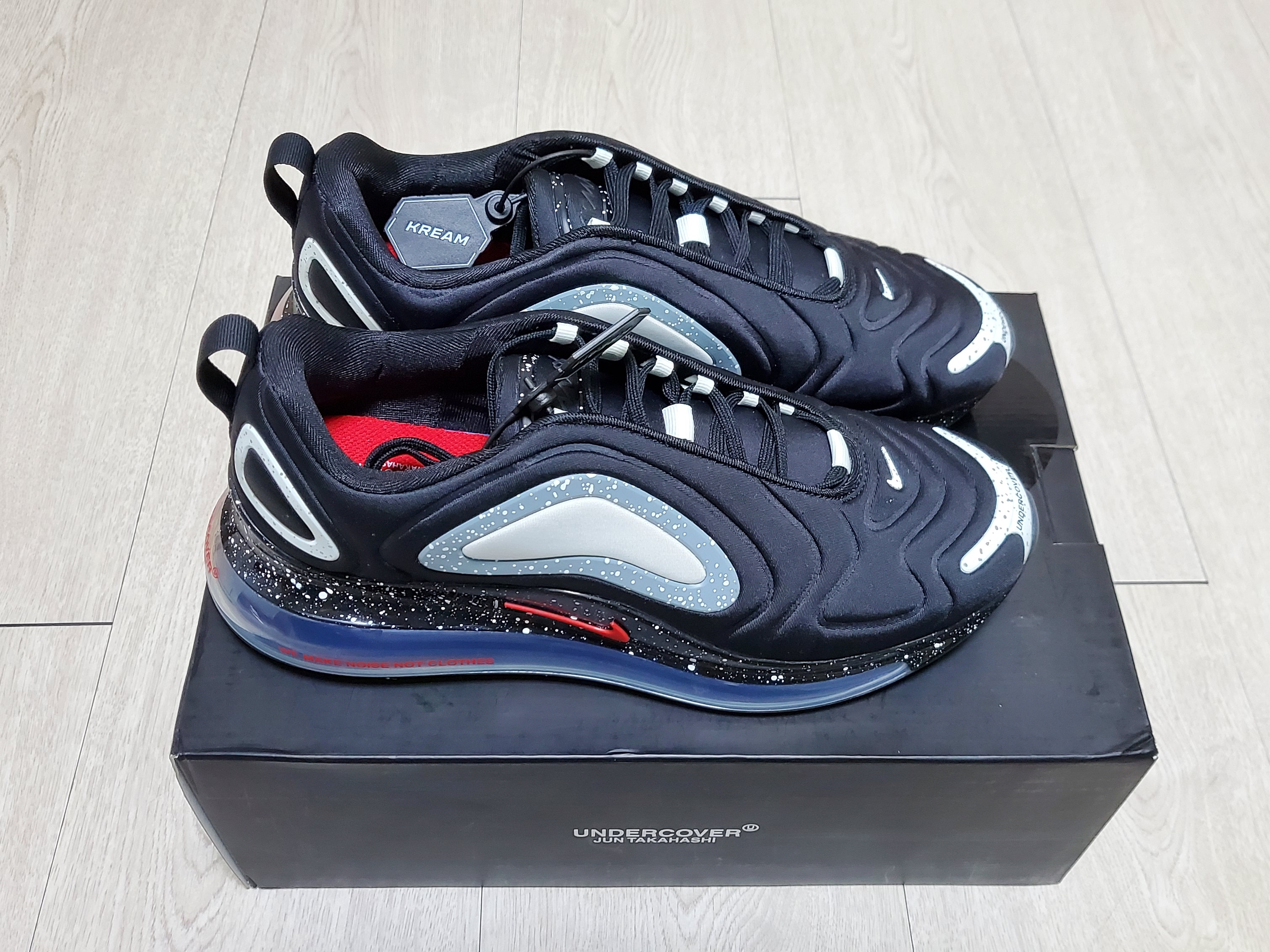 Nike x Undercover Air Max 720 Black 착용 스타일 - 2