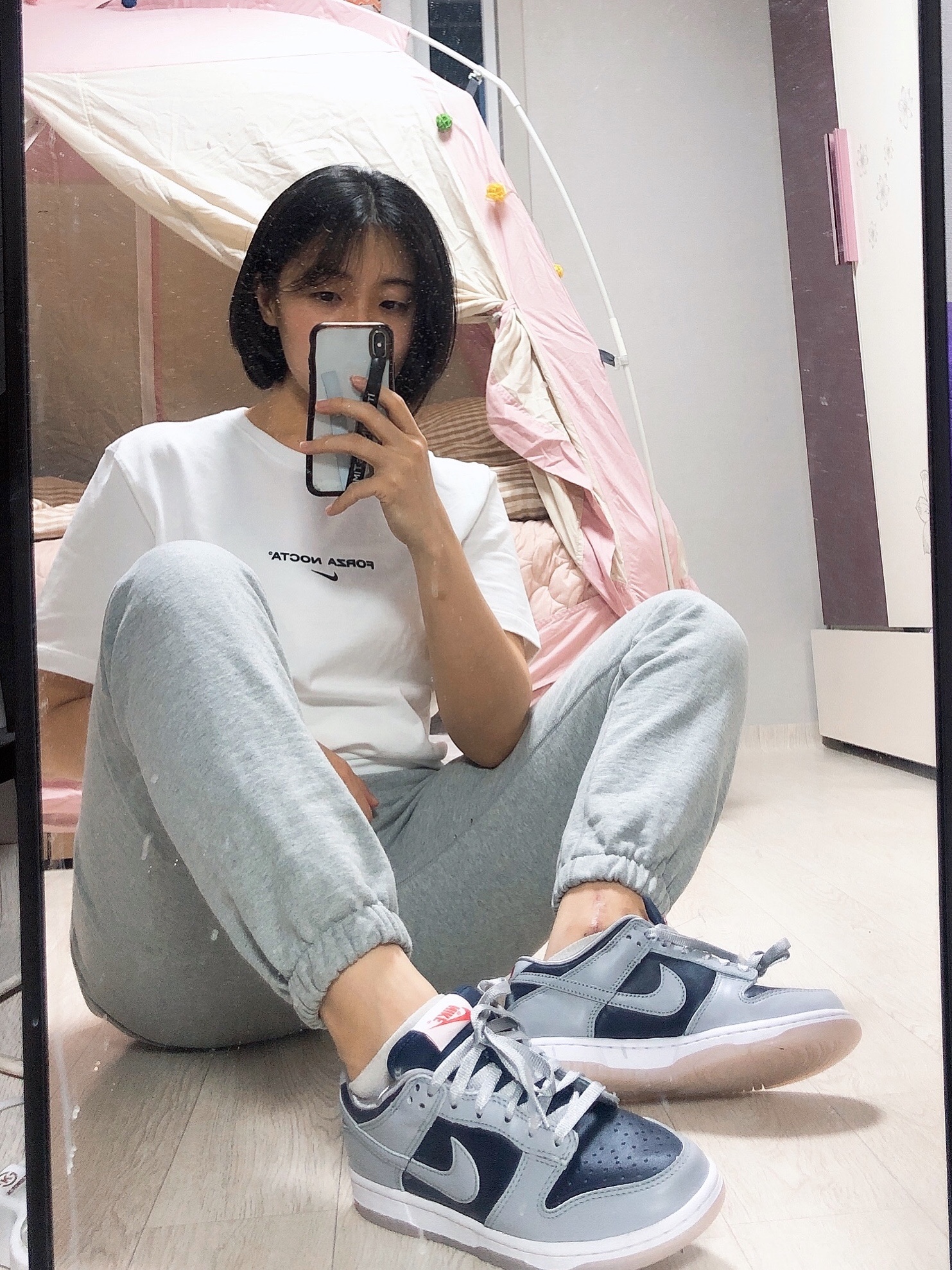 Nike x Drake Nocta Essential T-Shirt White - Asia, (W) Nike Dunk Low SP College Navy 착용 스타일
