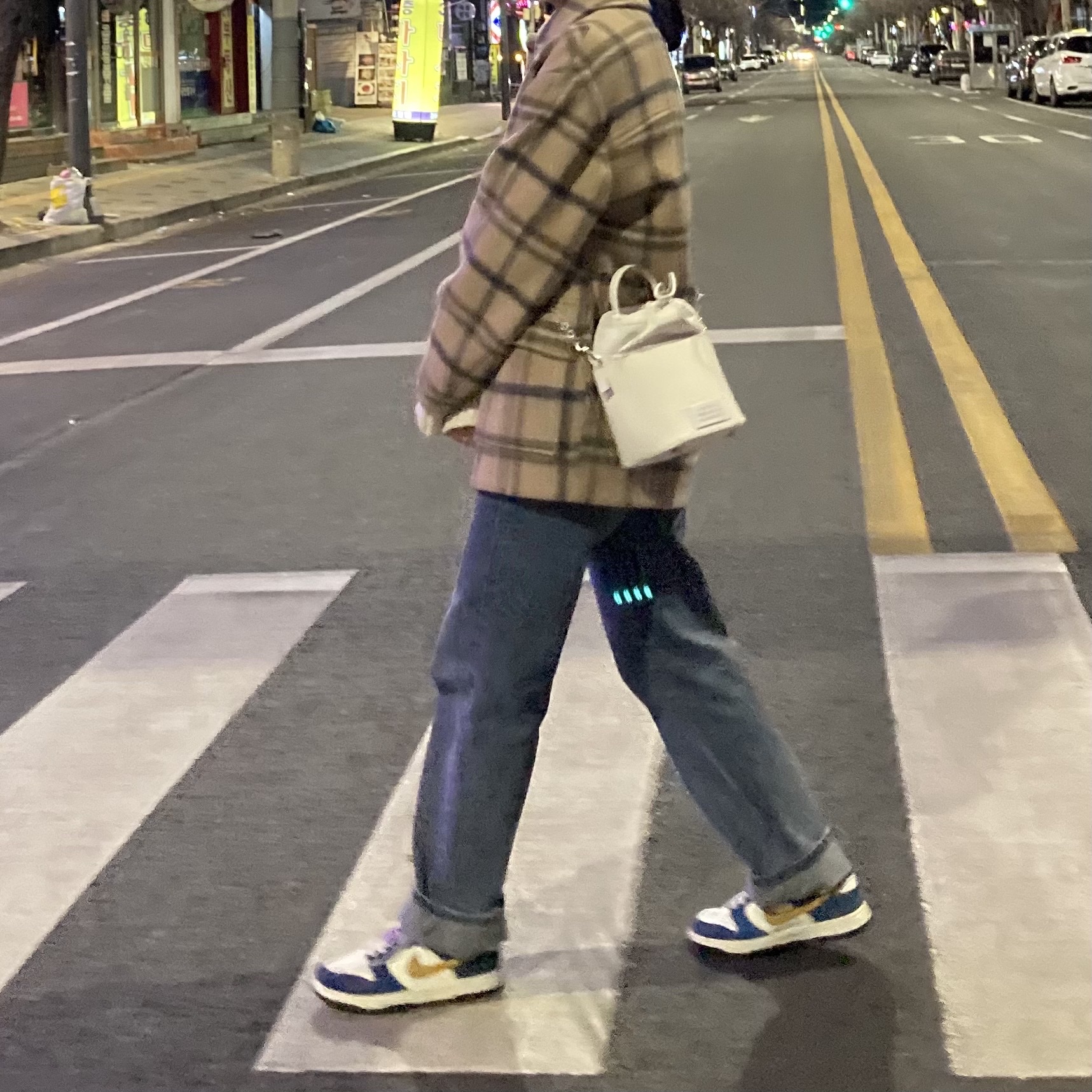 Nike x Kasina Dunk Low 80's Bus 착용 스타일
