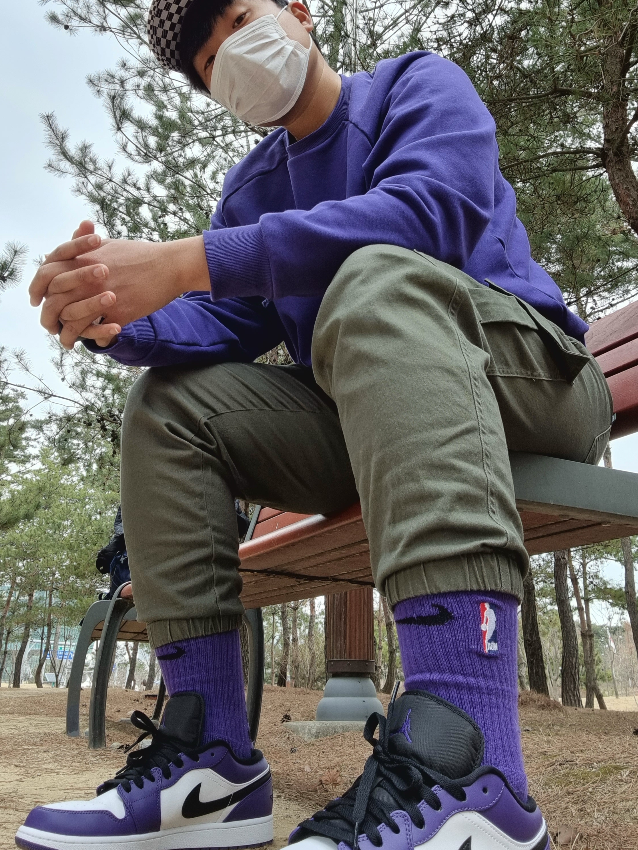 Jordan 1 Low Court Purple 2020 착용 스타일 - 3