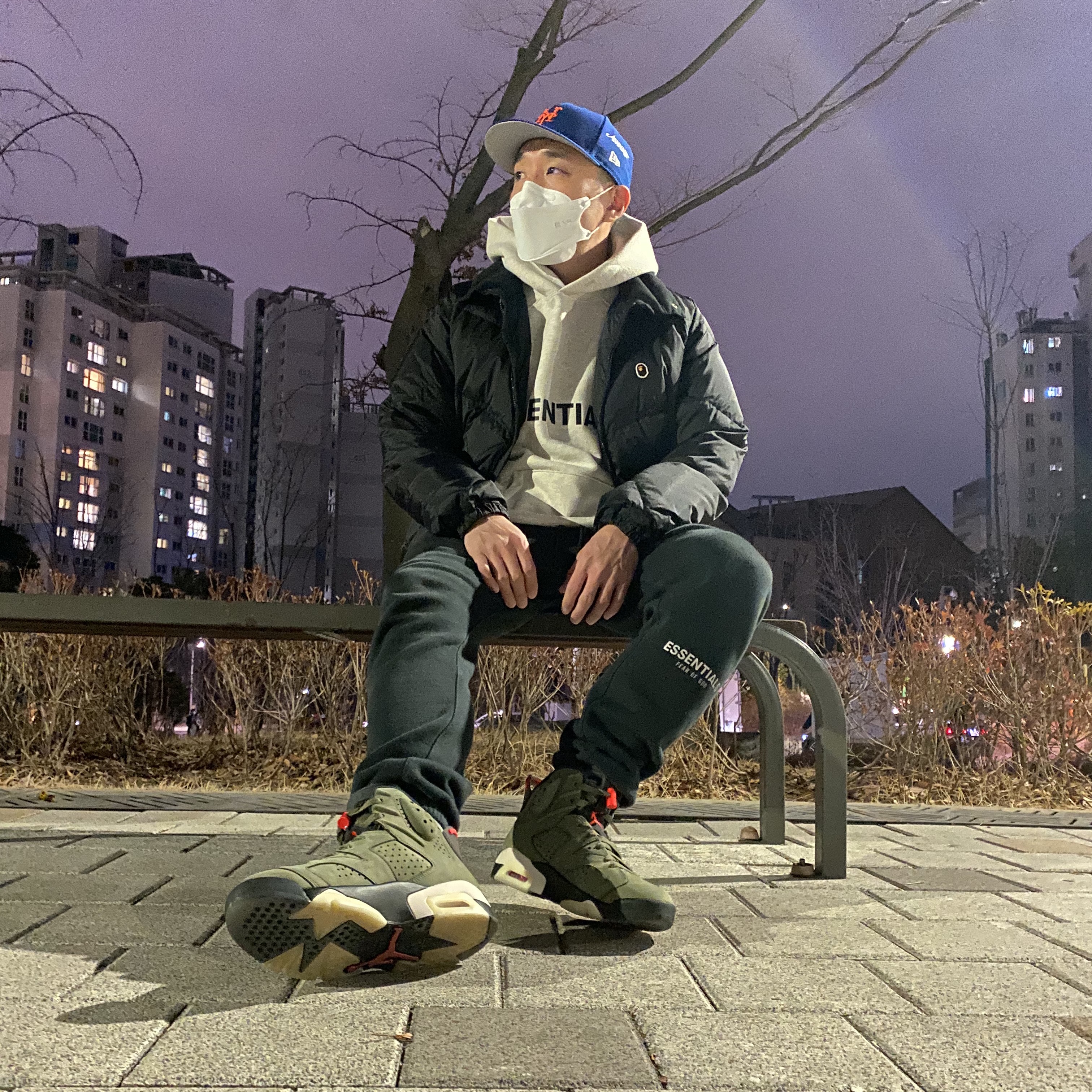 Jordan 6 x Travis Scott Retro Olive, Essentials 3D Silicon Applique Pullover Hoodie Oatmeal/Oatmeal Heather/Light Heather Oatmeal 2020 착용 스타일