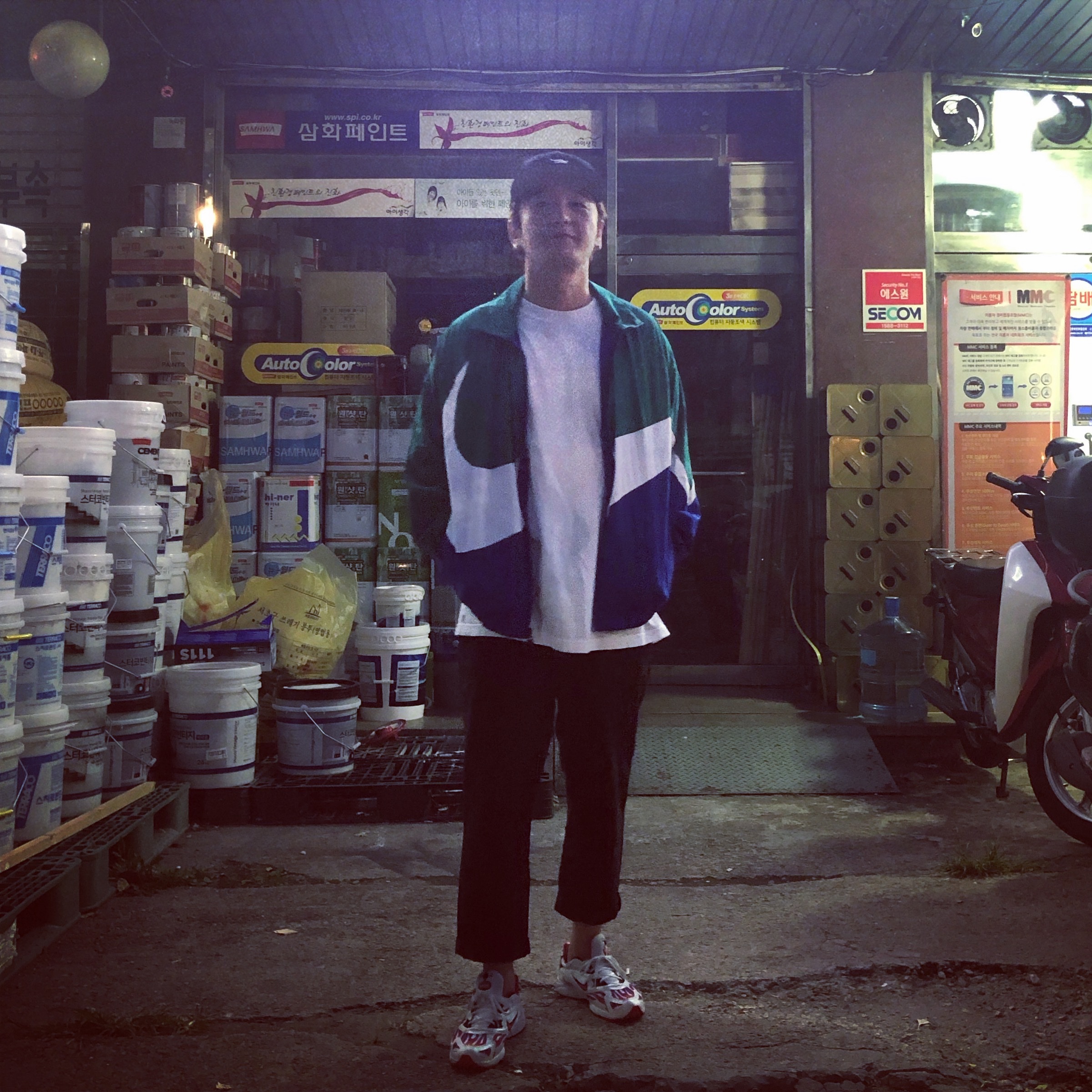 Nike x Supreme Zoom Streak Spectrum Plus White 착용 스타일