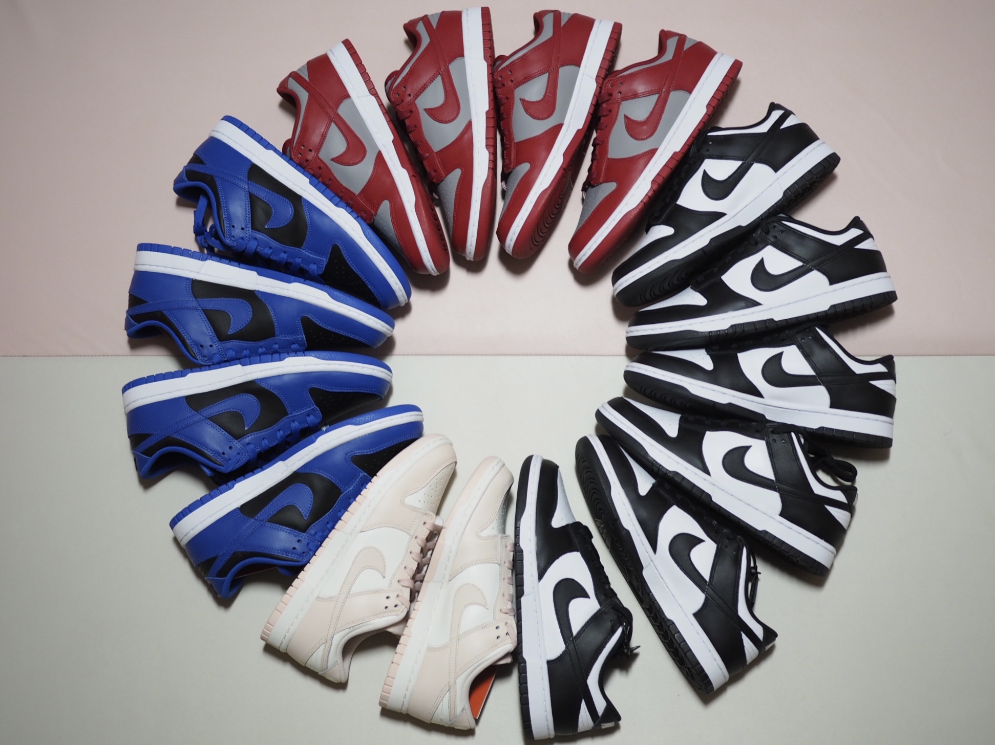 (W) Nike Dunk Low Orange Pearl, Nike Dunk Low Retro Hyper Cobalt 착용 스타일 - 1
