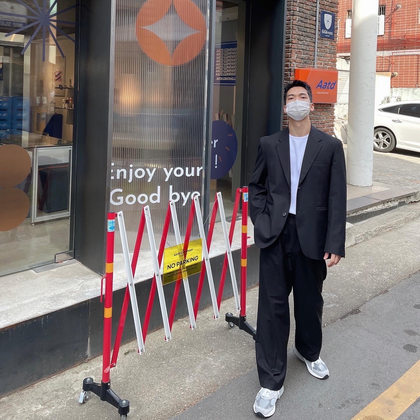 (W) New Balance 993 Made in USA Grey - B Standard 착용 스타일