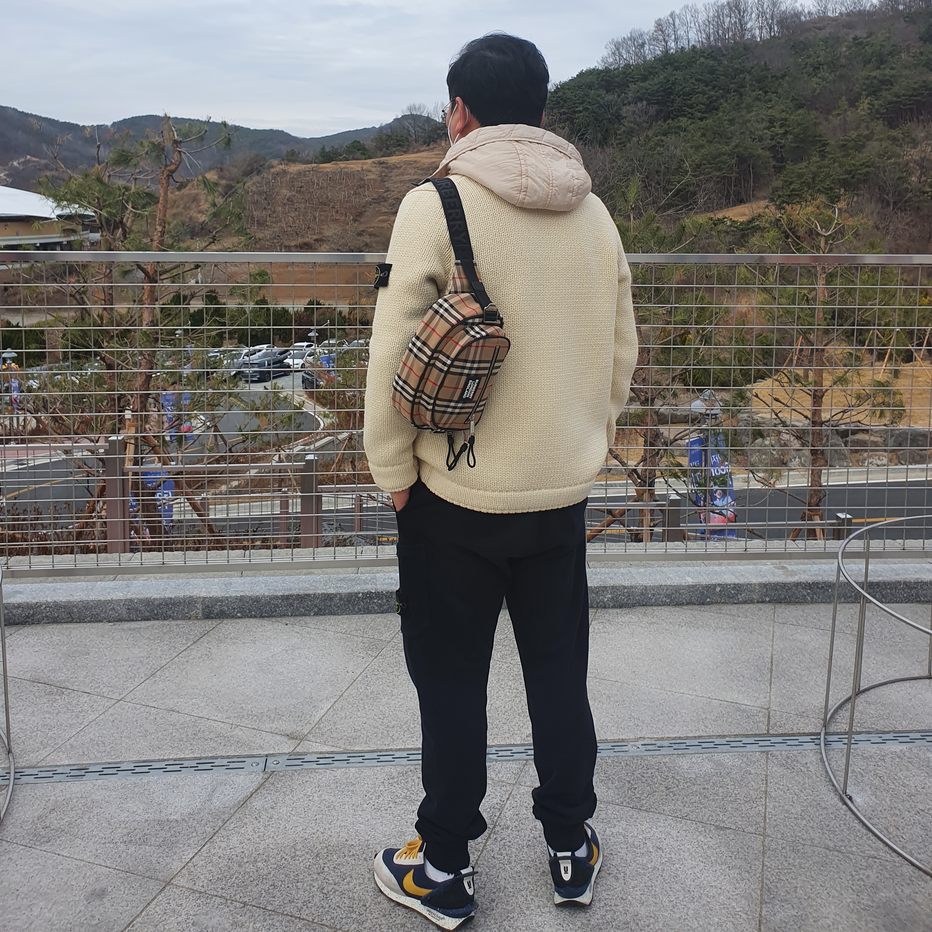 (W) Nike x Undercover Daybreak Obsidian 착용 스타일